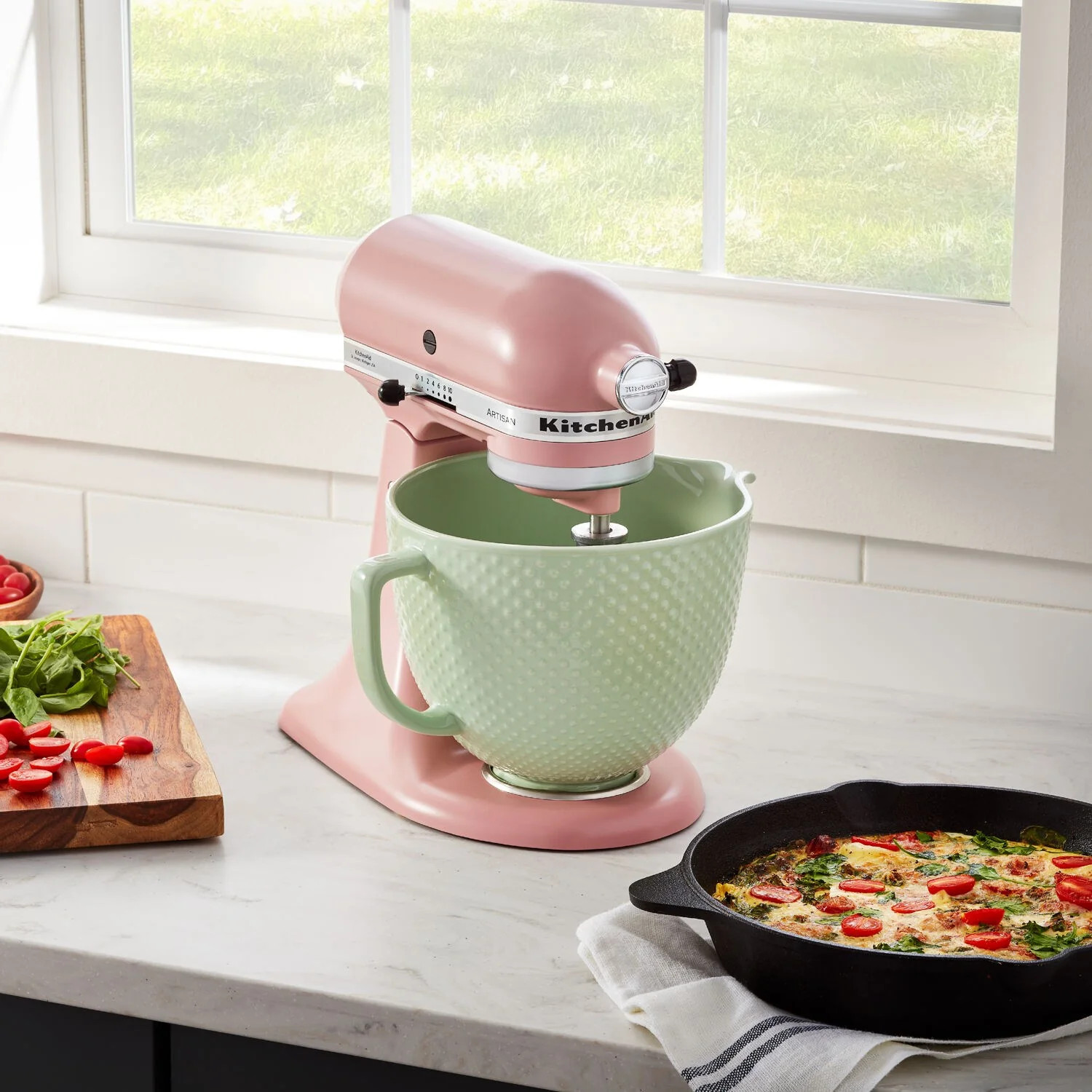KitchenAid Artisan 5-Quart Tilt-Head Stand Mixer in Matte Dried Rose (KSM150PSDR) - Image 4