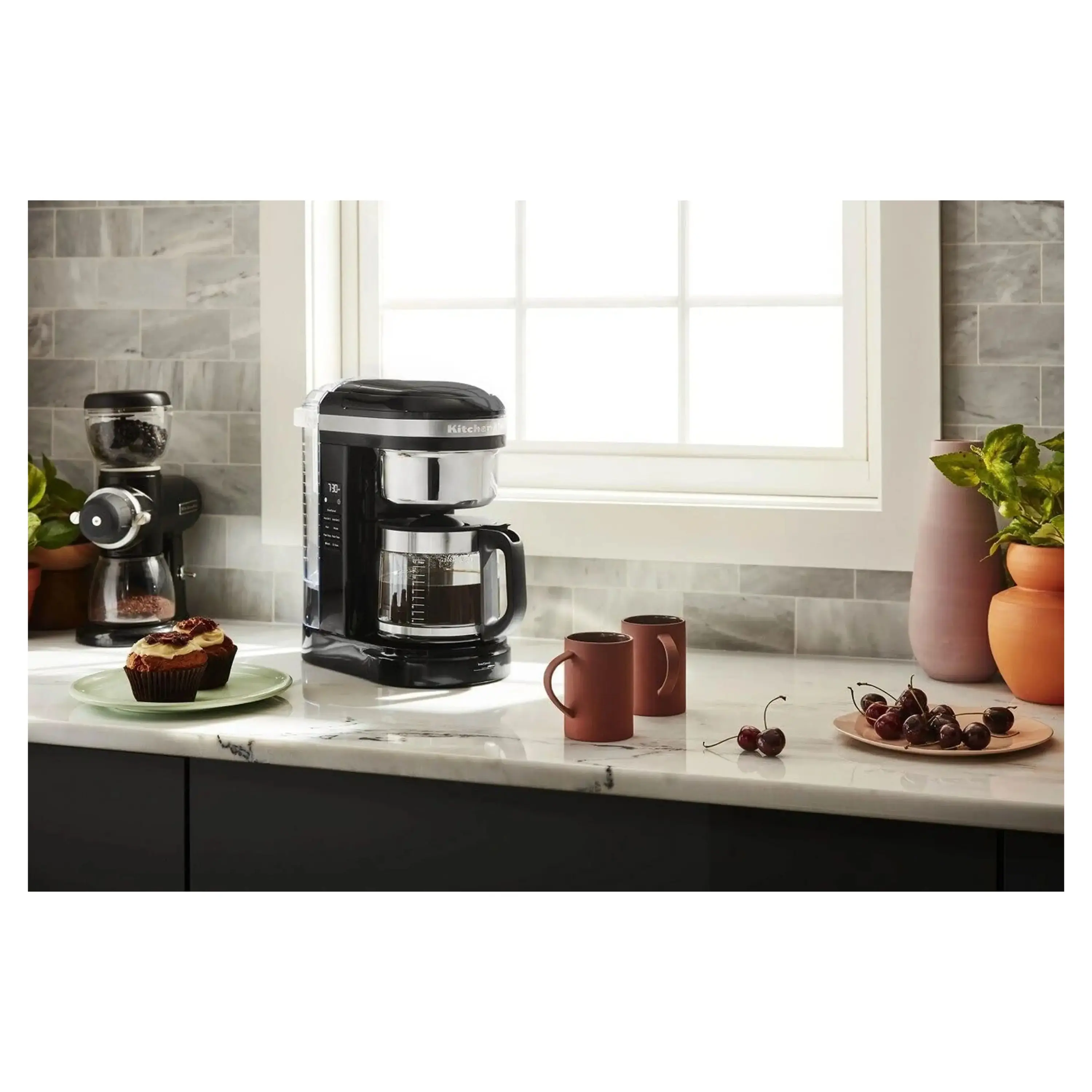 KitchenAid 12-Cup Drip Coffee Maker with Spiral Showerhead & Programmable Warming Plate in Onyx Black (KCM1209OB) - Image 3