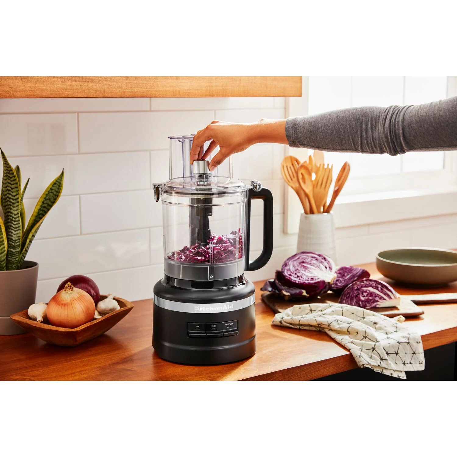 KitchenAid 13 Cup Food Processor with Work Bowl in Black Matte (KFP1318BM) - Image 2