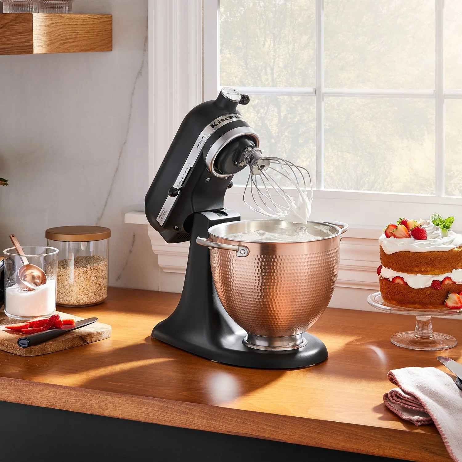 KitchenAid 5-Quart Bowl in Hammered Copper (KSM5SSBCB) - Image 2