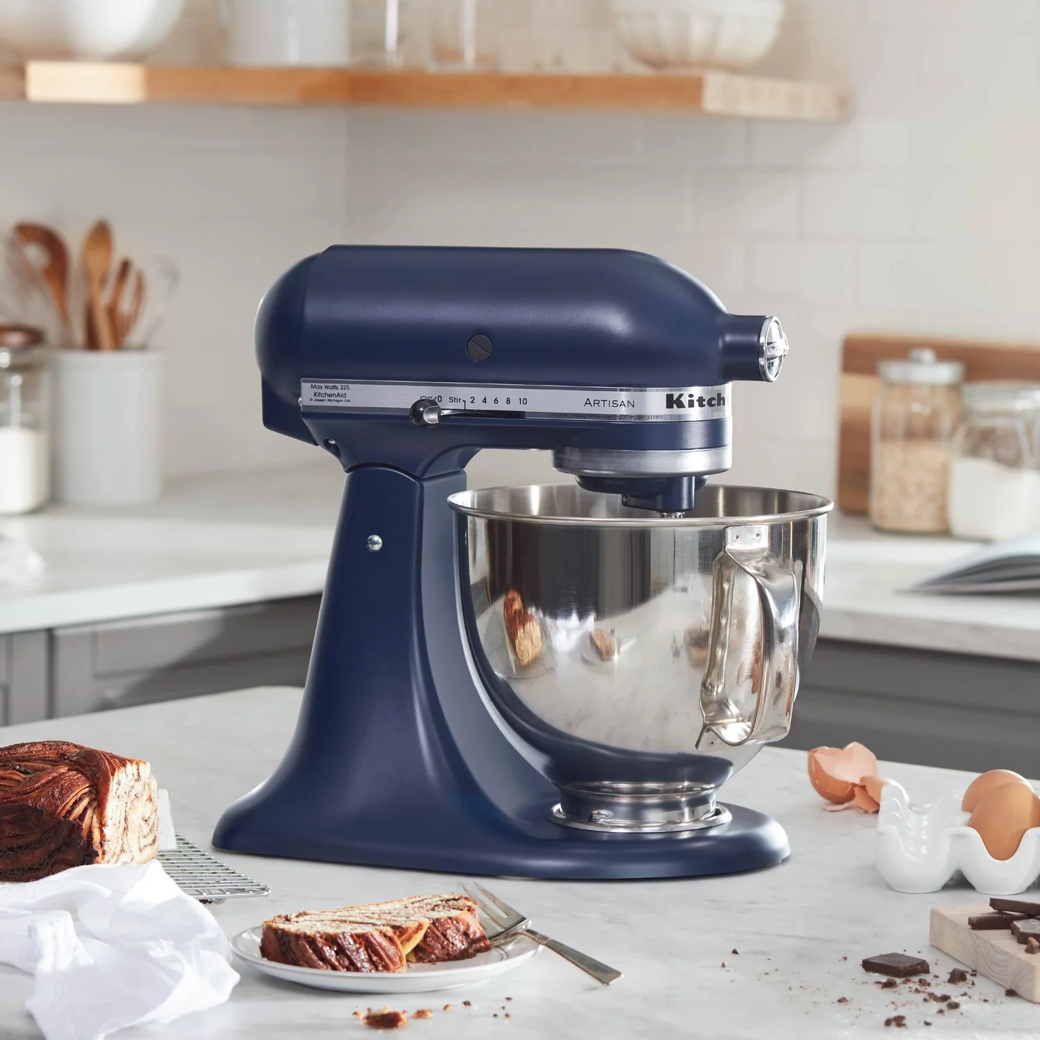 KitchenAid Artisan 5 Quart Tilt-Head Stand Mixer in Ink Blue (KSM150PSIB) - Image 4