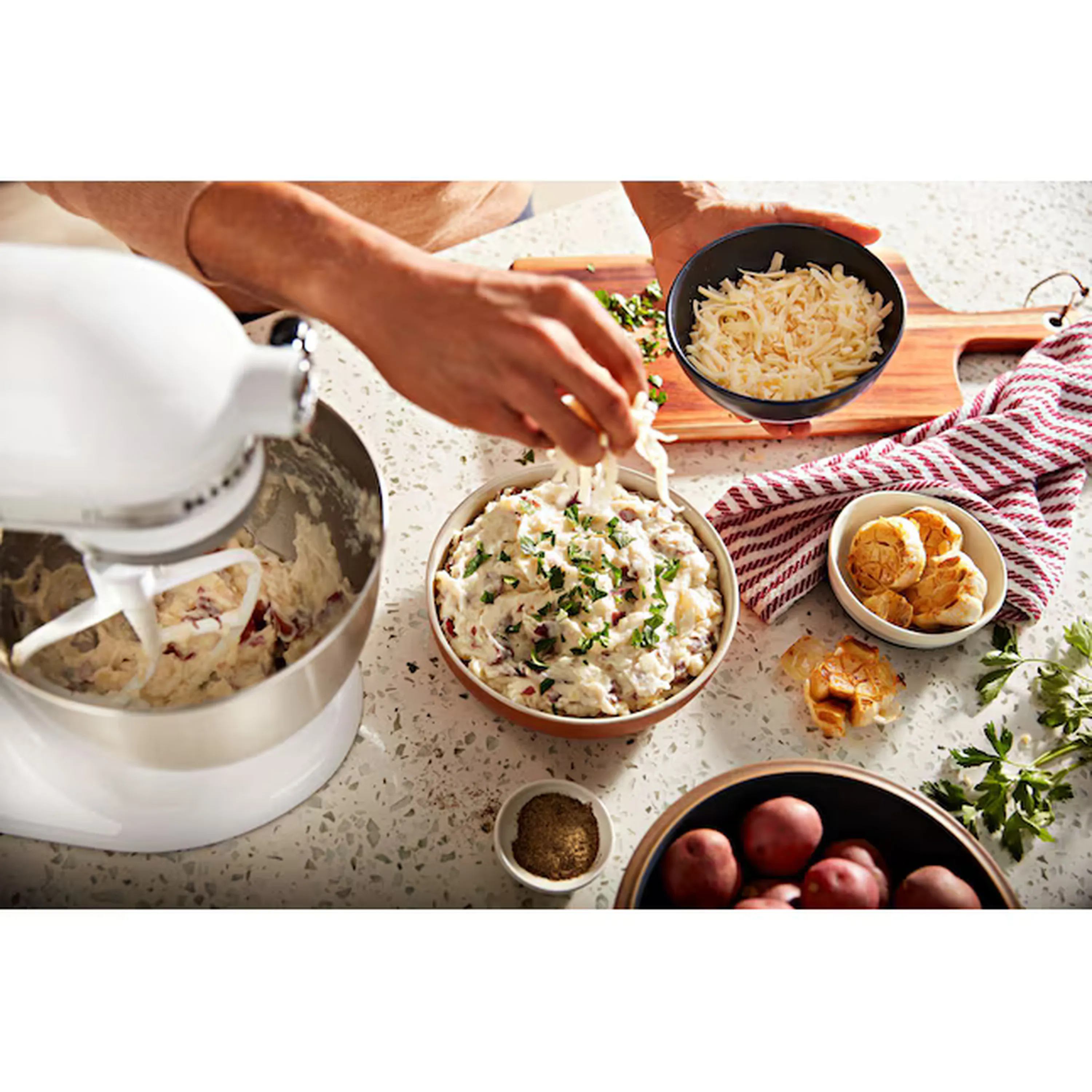 KitchenAid Classic Series 4.5 Quart Tilt-Head Stand Mixer in White (K45SSWH) - Image 6