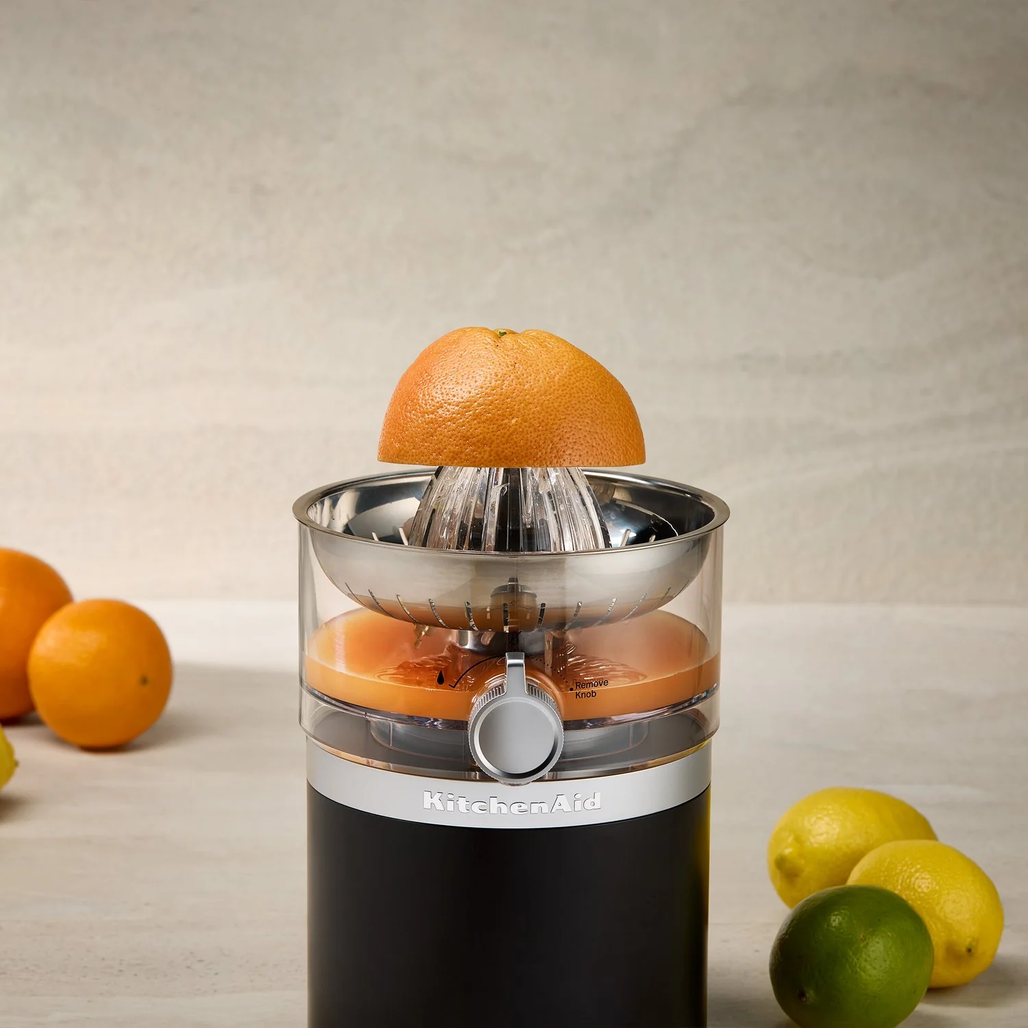 KitchenAid Cordless Go Citrus Juicer w/ Battery in Black Matte, Wall Adapter Included (KCJR161BM) - Image 3