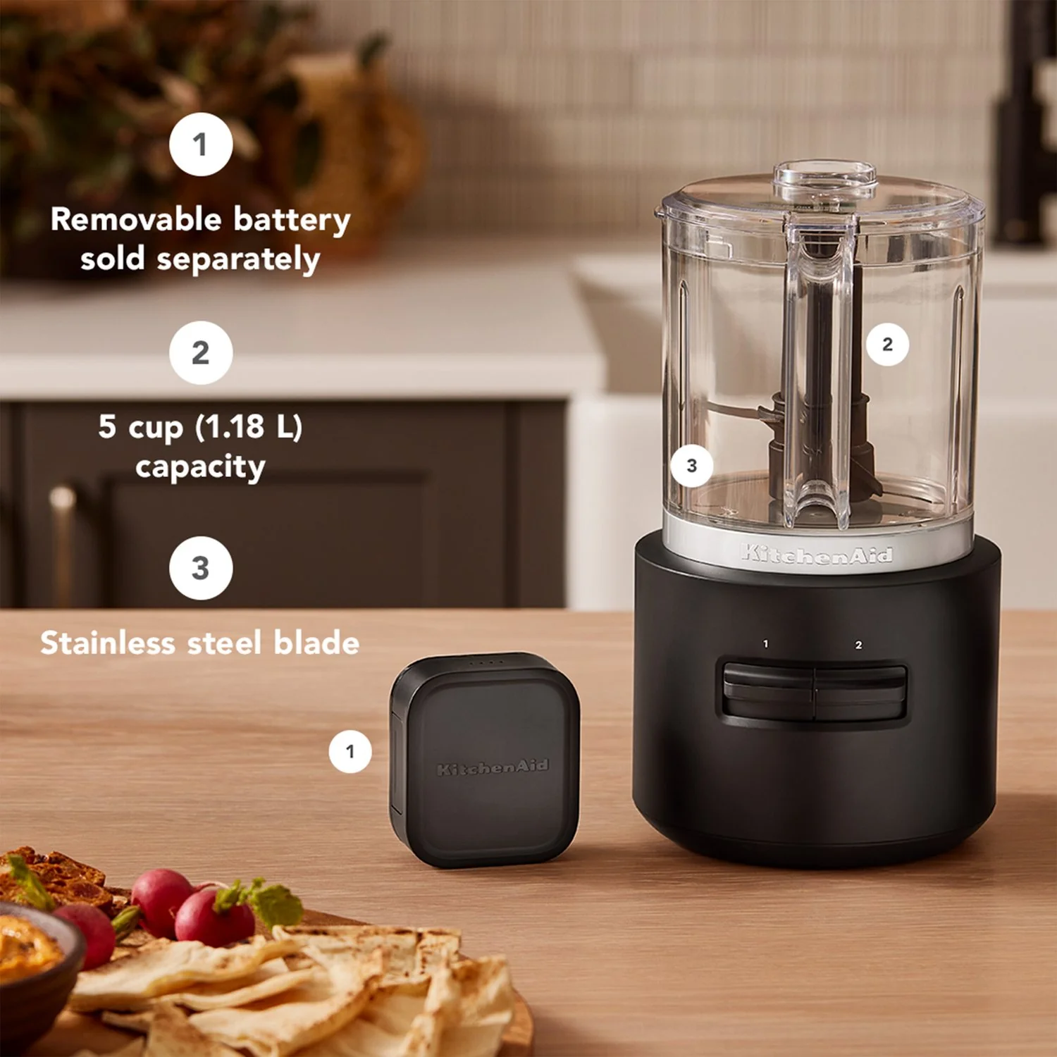 KitchenAid Cordless Go Citrus Juicer w/ Battery in Black Matte, Wall Adapter Included (KCJR161BM) - Image 4