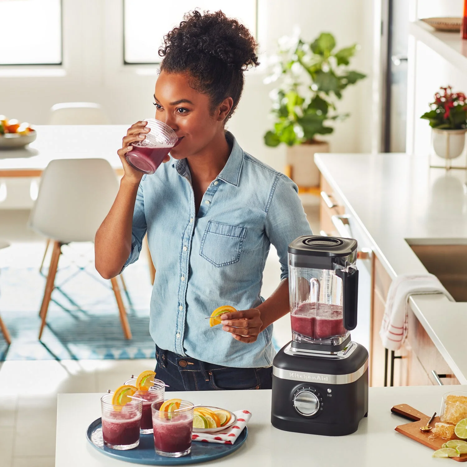 KitchenAid K400 Blender 1.5HP, 56oz. BPA free Jar in Black Matte (KSB4028BM) - Image 2