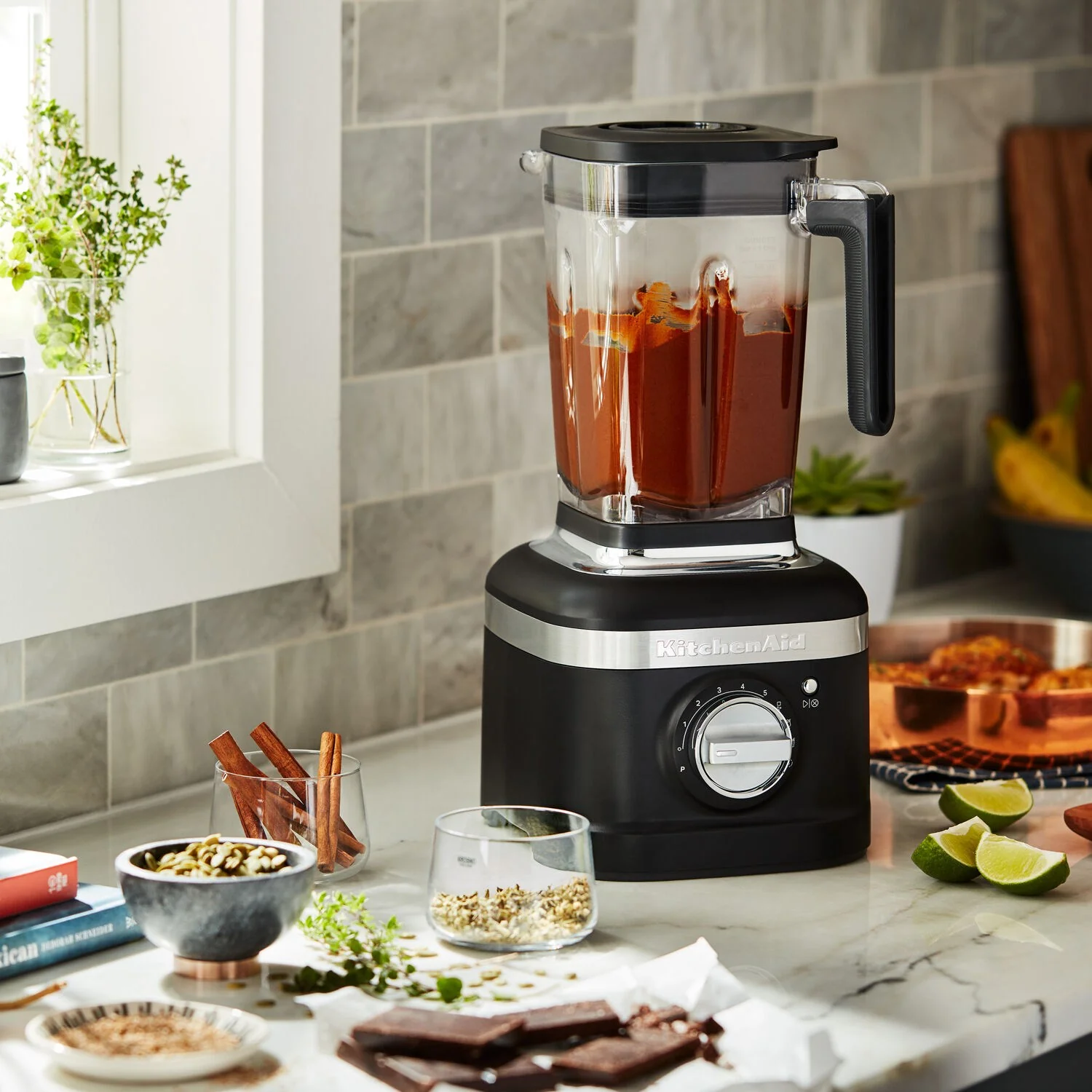 KitchenAid K400 Blender 1.5HP, 56oz. BPA free Jar in Black Matte (KSB4028BM) - Image 4