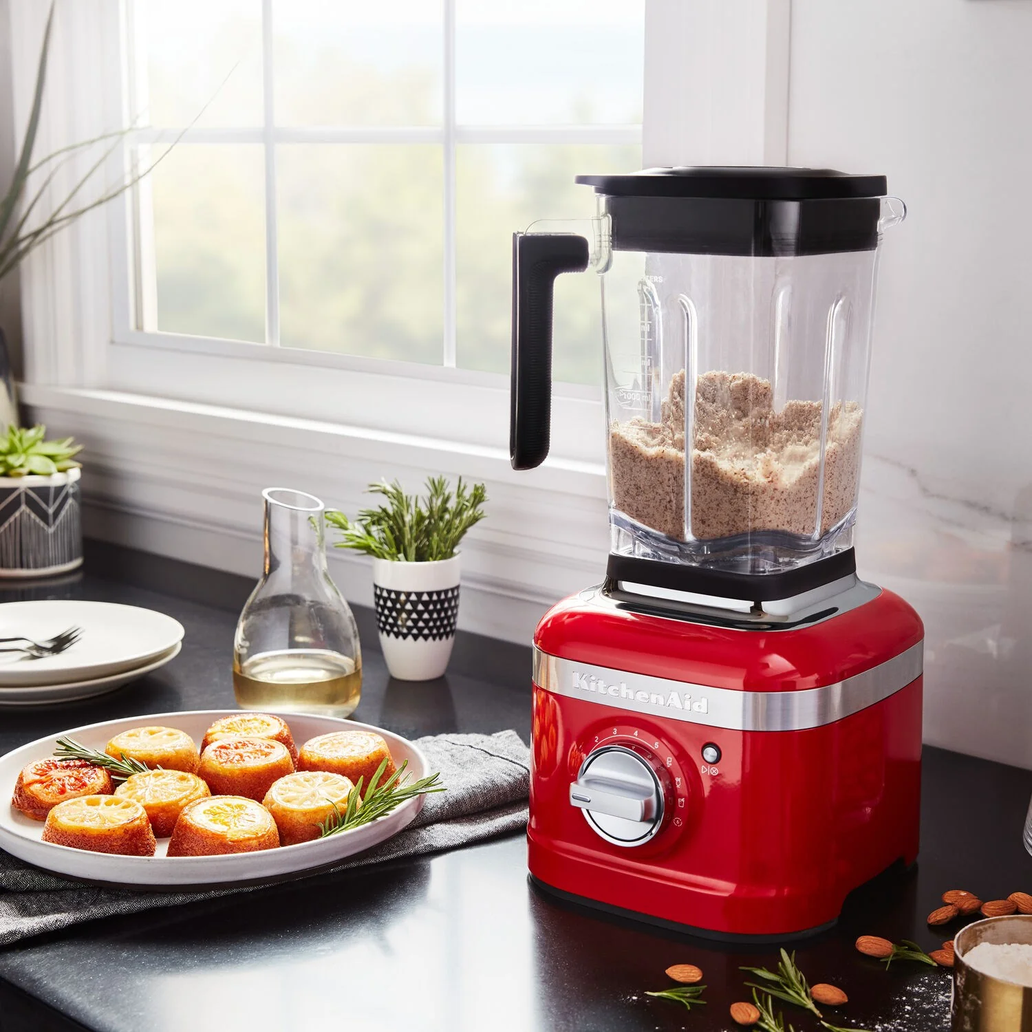 KitchenAid K400 Blender 1.5HP, 56oz. BPA free Jar in Passion Red (KSB4028PA) - Image 2
