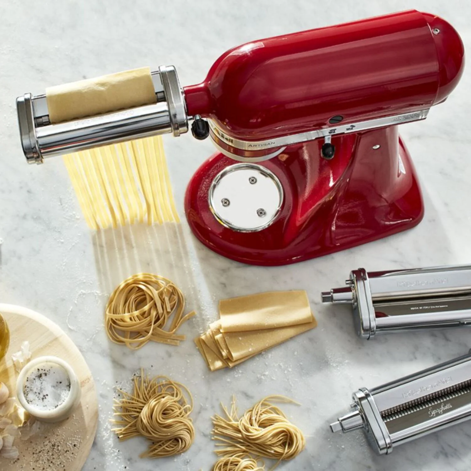 KitchenAid Pasta Roller and Cutter Attachment for Stand Mixer (KSMPRA) - Image 2