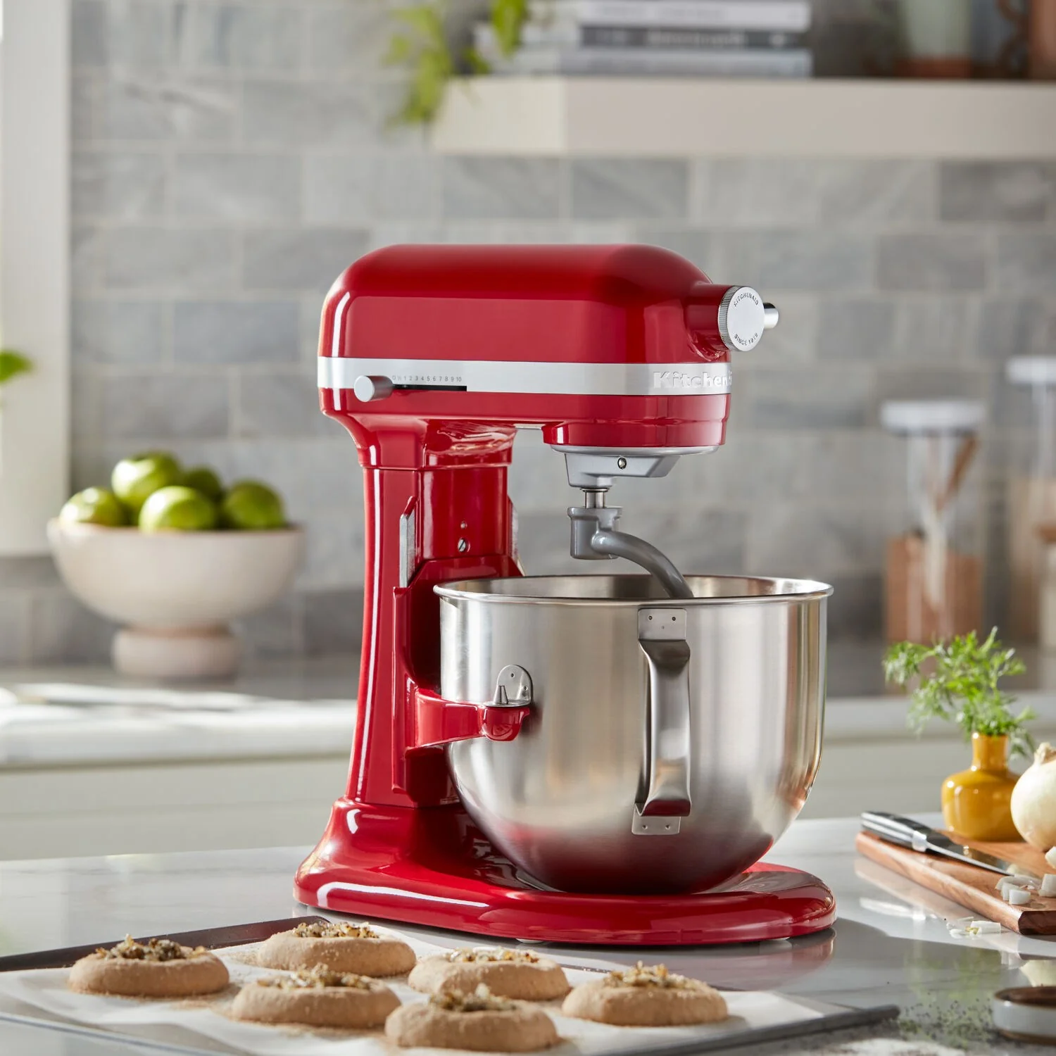 KitchenAid Stand Mixer, 7-Quart Bowl Lift, 11 Speeds in Empire Red (KSM70SKXXER) - Image 3