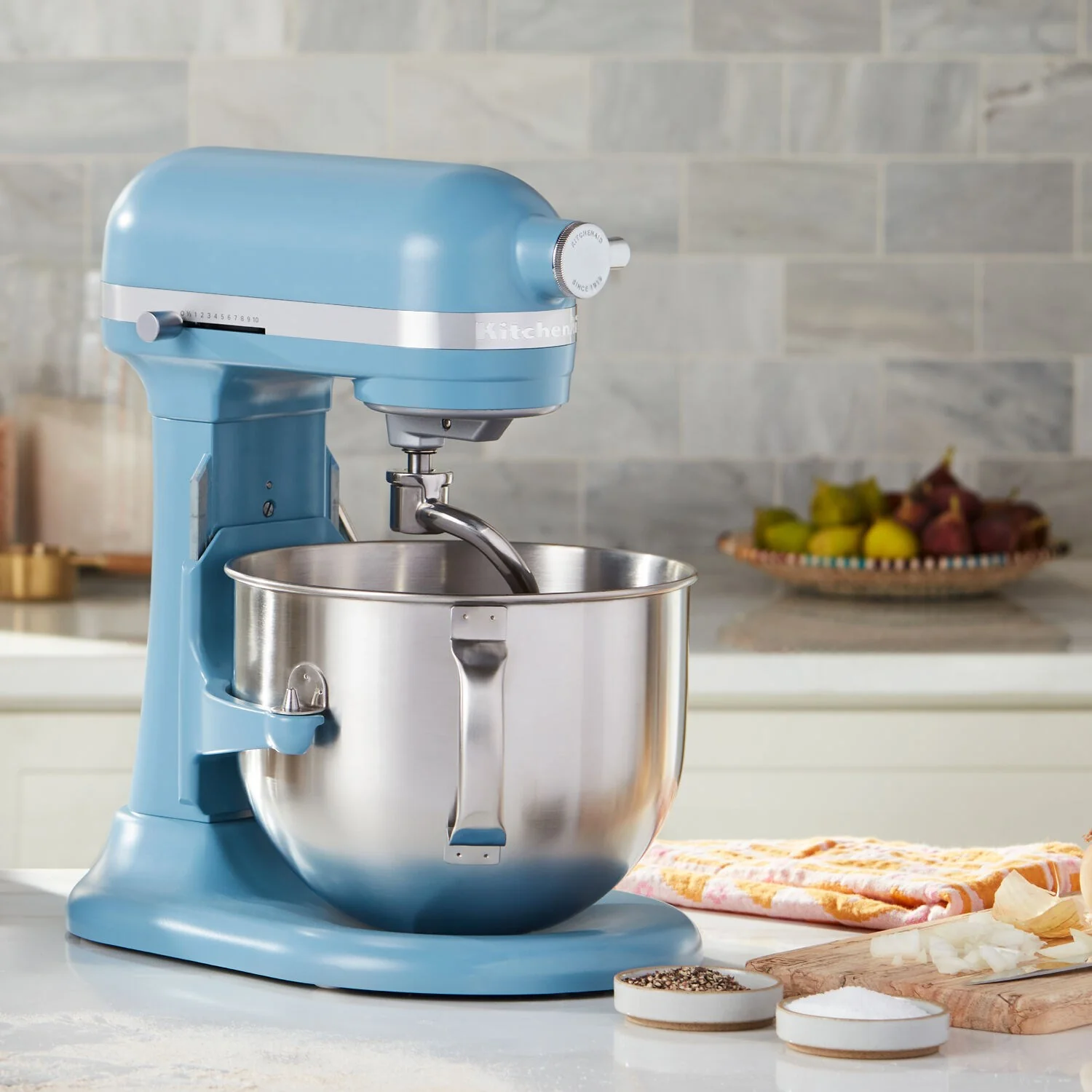 KitchenAid Stand Mixer, 7 Quart Bowl Lift, 11 Speeds in Velvet Blue (KSM70SKXXVB) - Image 2