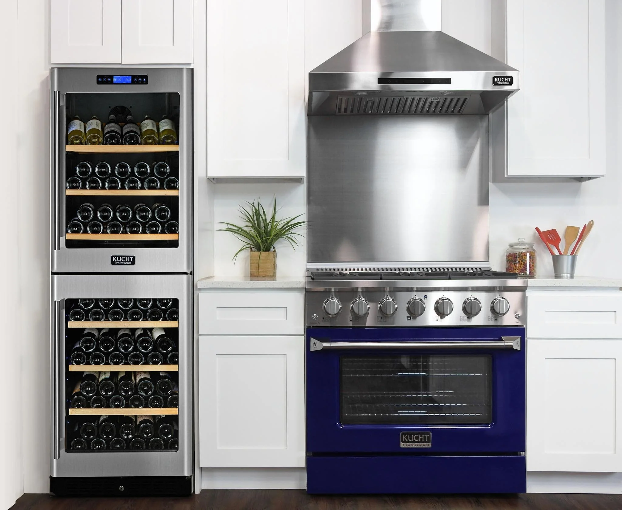 Kucht 36-Inch Propane Gas Range with Sealed Burners & 5.2 Cu. Ft. Convection Oven in Blue (KNG361/LP-B) - Image 3