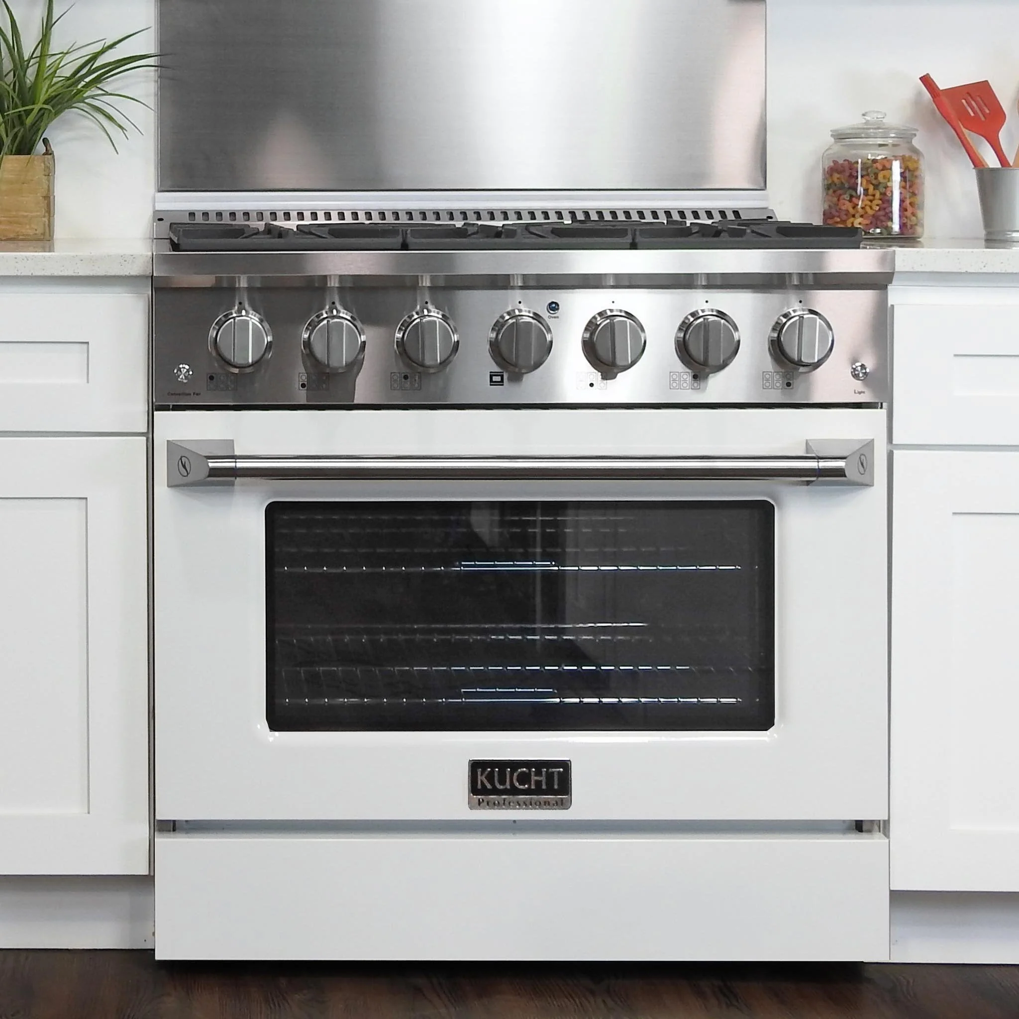 Kucht 36-Inch Propane Gas Range with Sealed Burners & 5.2 Cu. Ft. Convection Oven in White (KNG361/LP-W) - Image 2