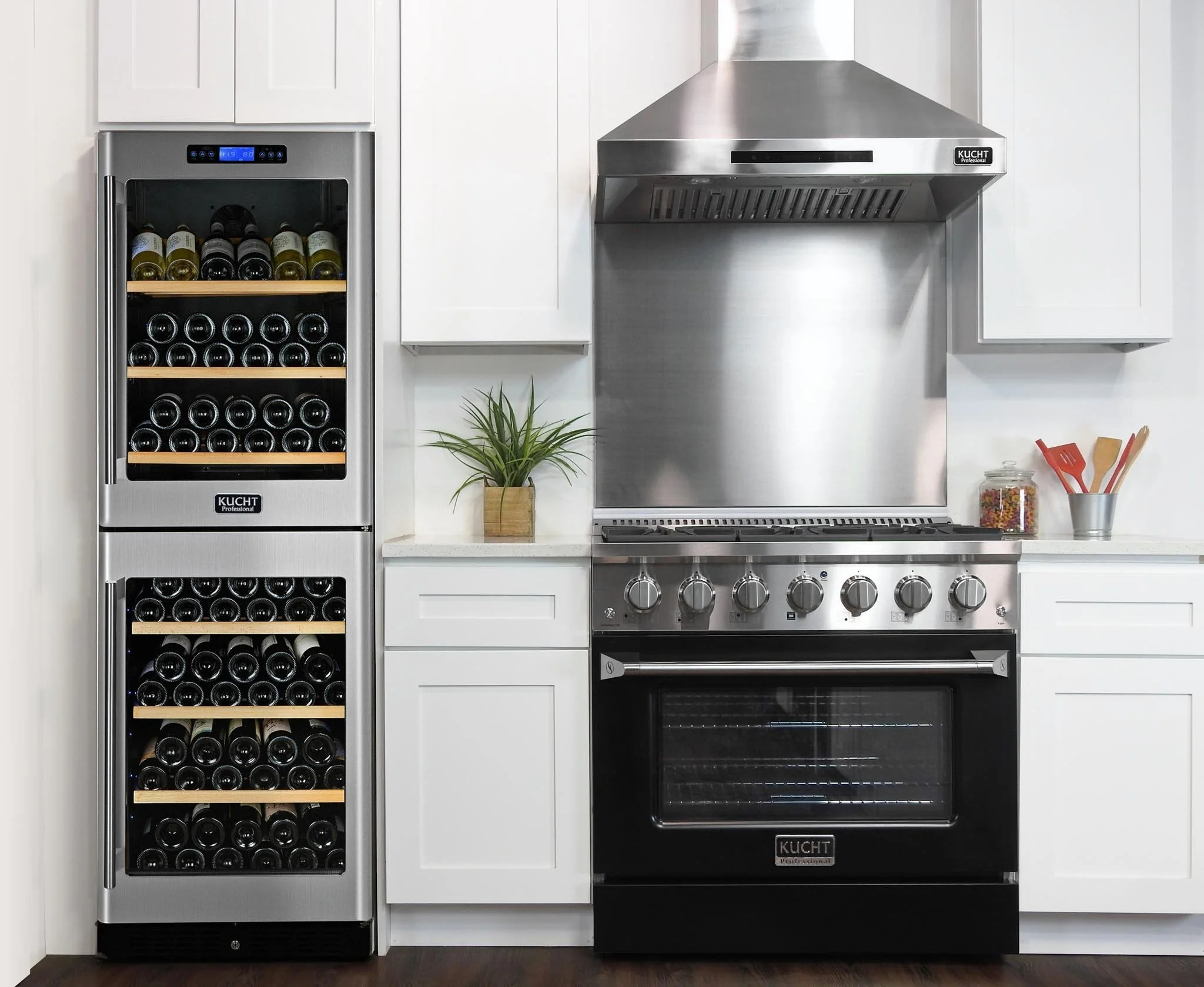 Kucht 36-Inch Propane Range with Sealed Burners & 5.2 Cu. Ft. Convection Oven in Black (KNG361/LP-K) - Image 3