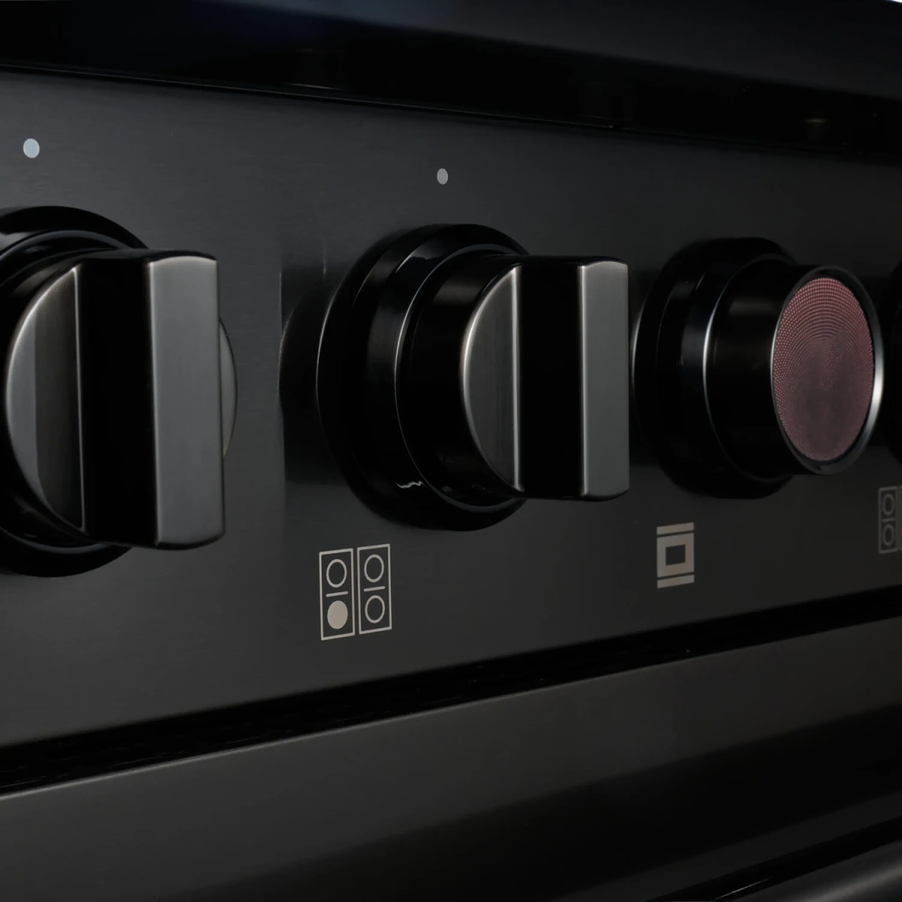 Kucht KX Gemstone 30-Inch Freestanding Natural Gas Dual Fuel Range with 4 Brass Burners, 4.2 Cu. Ft. Oven Capacity in Titanium Stainless Steel (KXD30-TT) - Image 10
