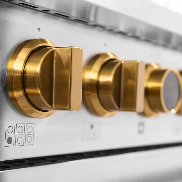 Kucht Horus 60-Inch Dual Fuel Range in Propane Gas with  8.4 cu. ft. Electric Oven & 8 Gas Burners in Stainless Steel with Gold Accents & Digital Thermostat (KXP60-GL/LP) - Image 7