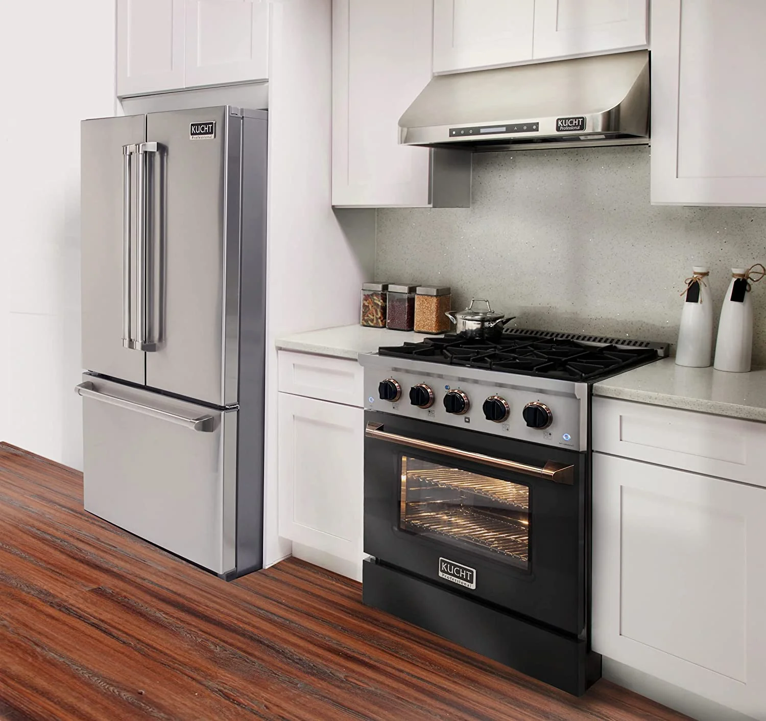 Kucht Signature 30-Inch Propane Gas Range with Convection Oven in Black with Black Knobs & Gold H&le (KNG301/LP-K-GOLD) - Image 3