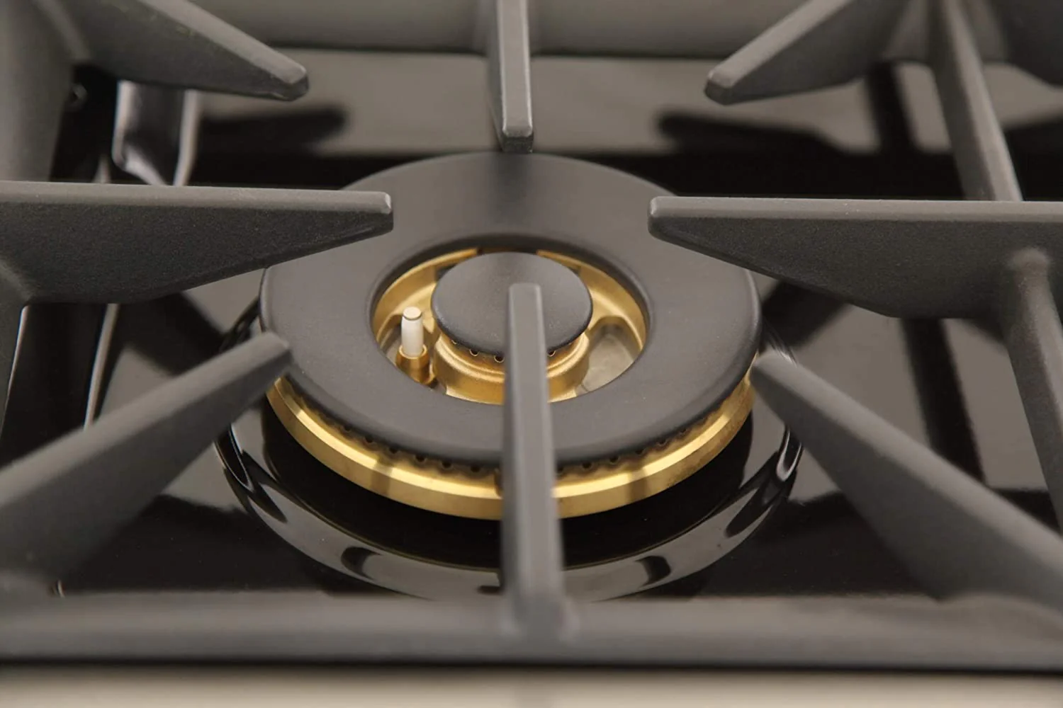 Kucht Signature 36" Propane Gas Range in Stainless Steel with Black, Gold & Silver (KNG361/LP-K-GOLD) - Image 4