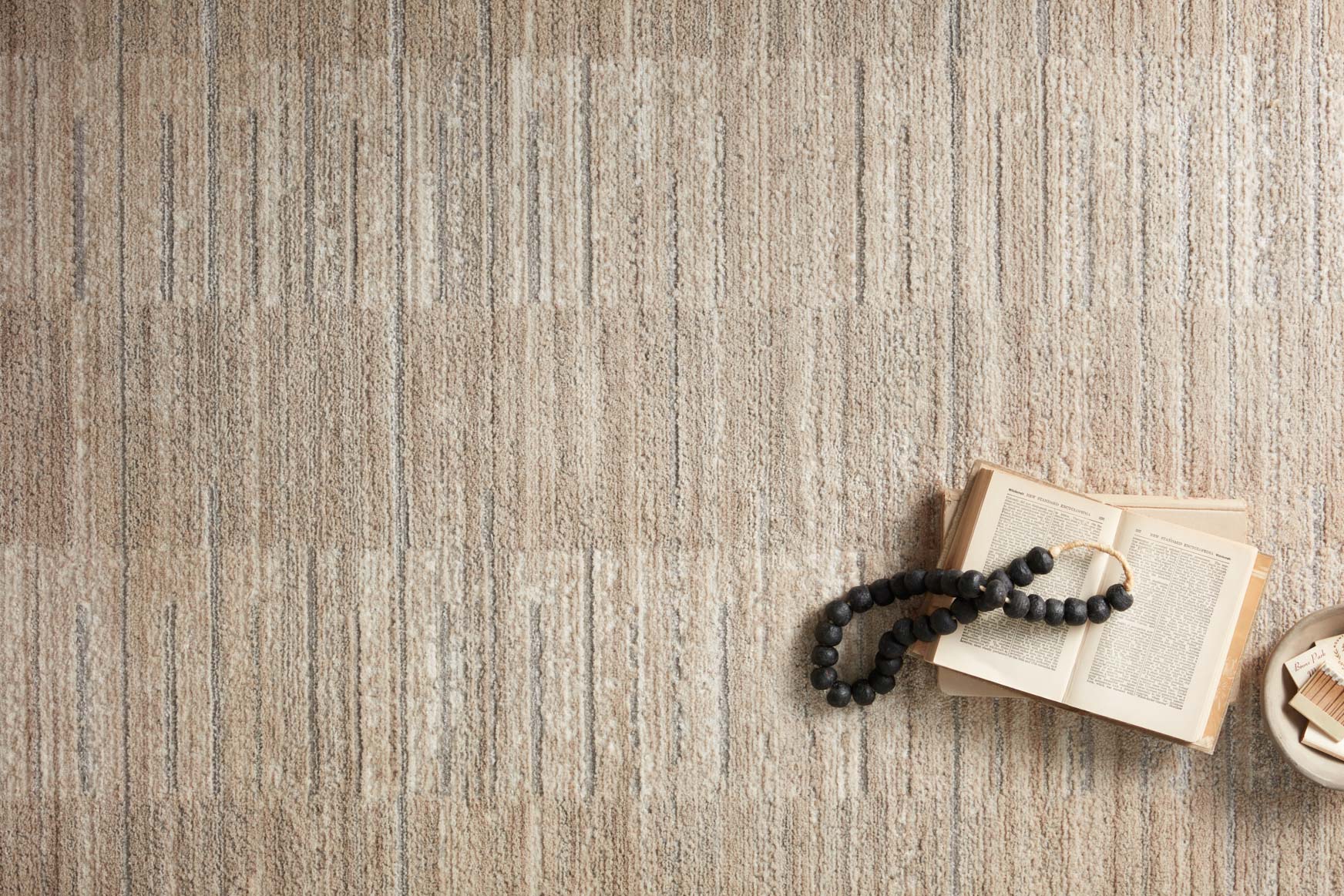 Loloi Arden Contemporary in Natural and Pebble 2' 6" x 8' Runner Rug (ARD-01) - Image 3