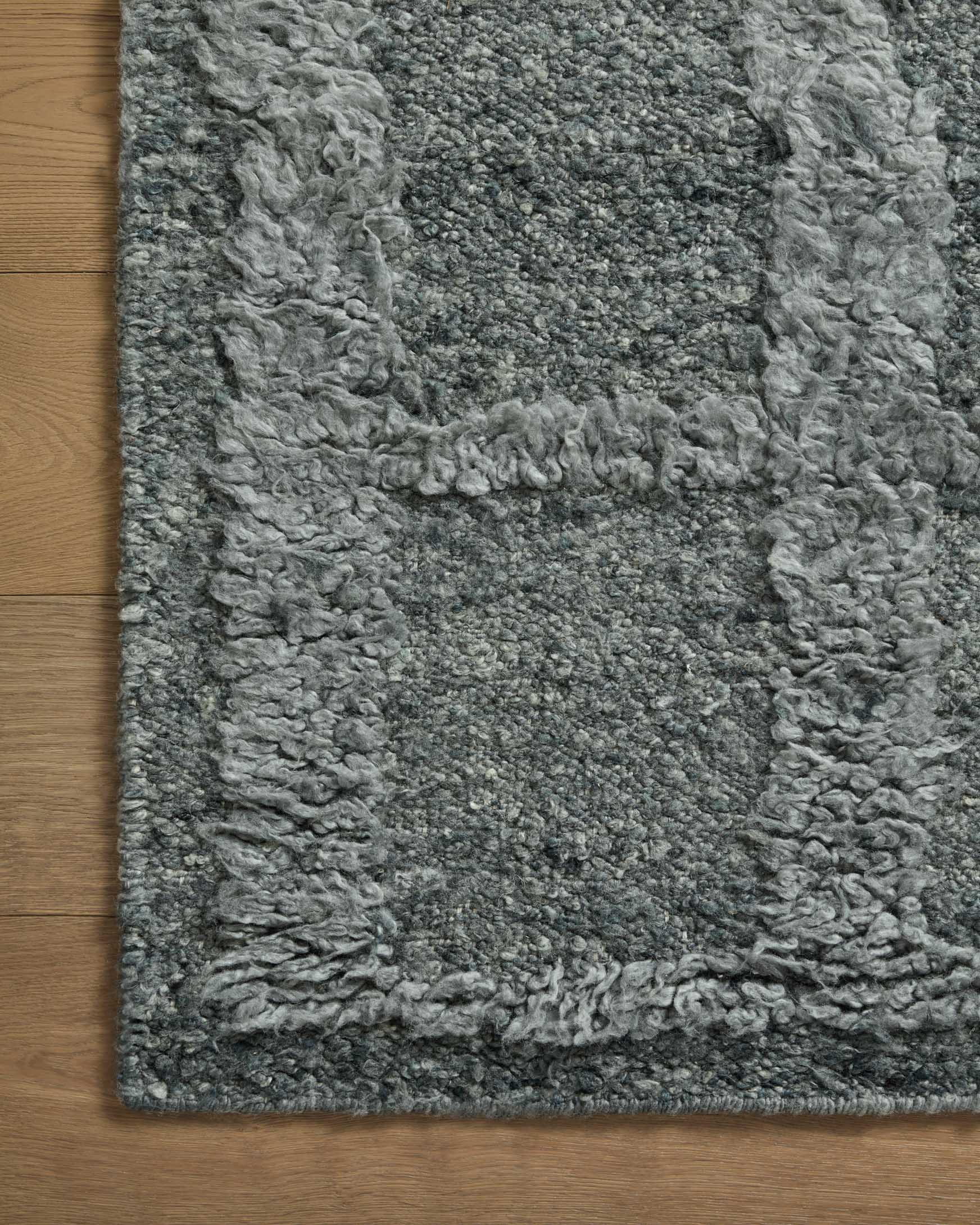 Loloi Area Rug 5' 6" x 8' 6" in Denim (CAI-01) - Image 3