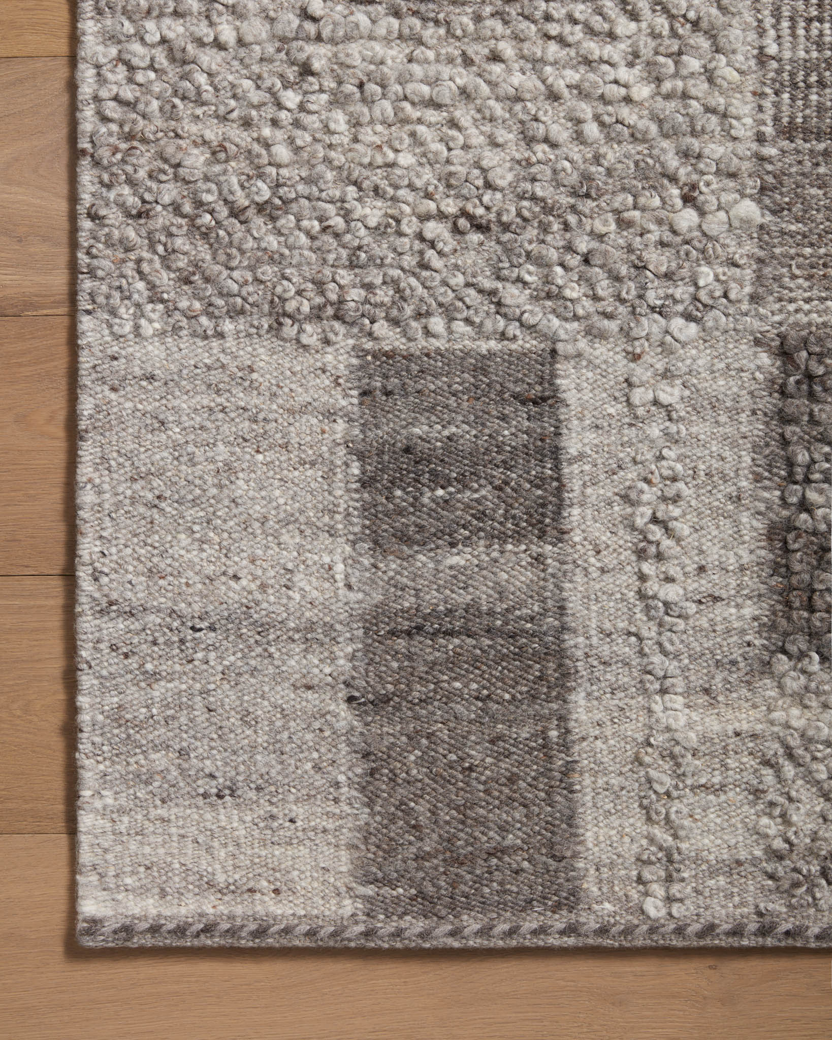Loloi Area Rug 7' 9" x 9' 9" in Charcoal and Dove (MAN-01) - Image 3