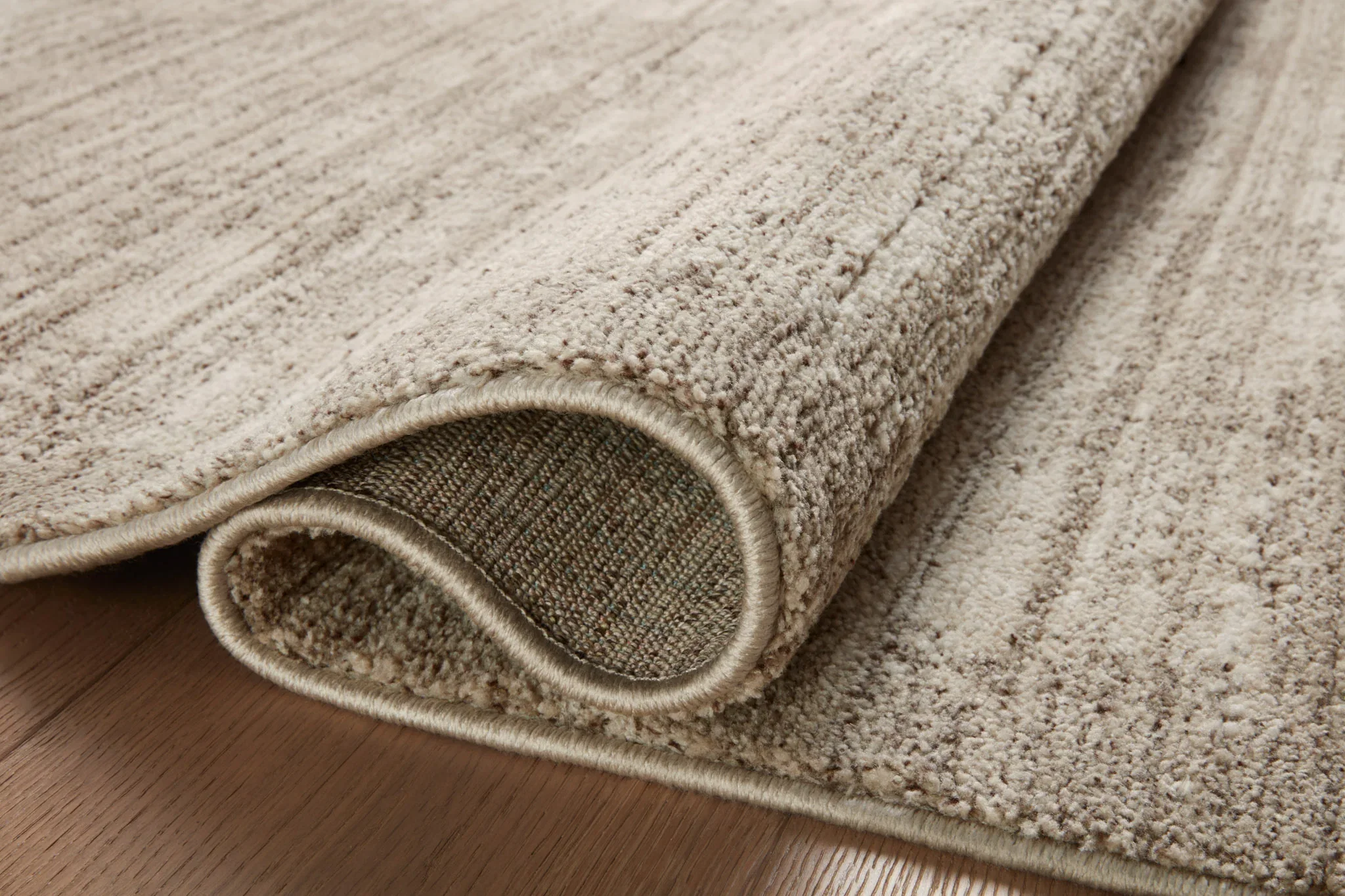 Loloi II Accent Rug 2' 7" x 4' in Pebble and Sand (DAR-07) - Image 4