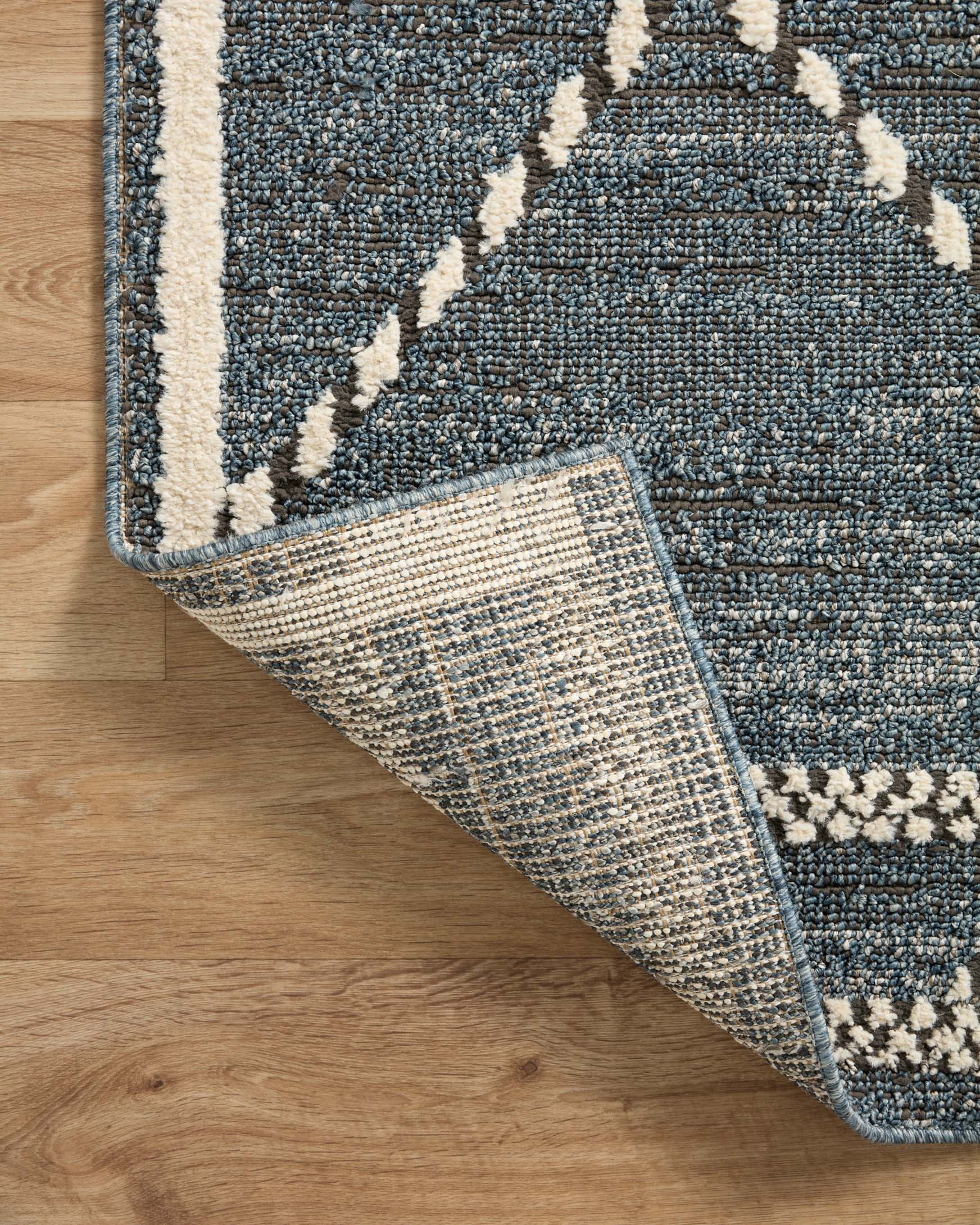 Loloi II Fabian Transitional Denim and Charcoal 5' 3" x 7' 6" Area Rug - Image 6