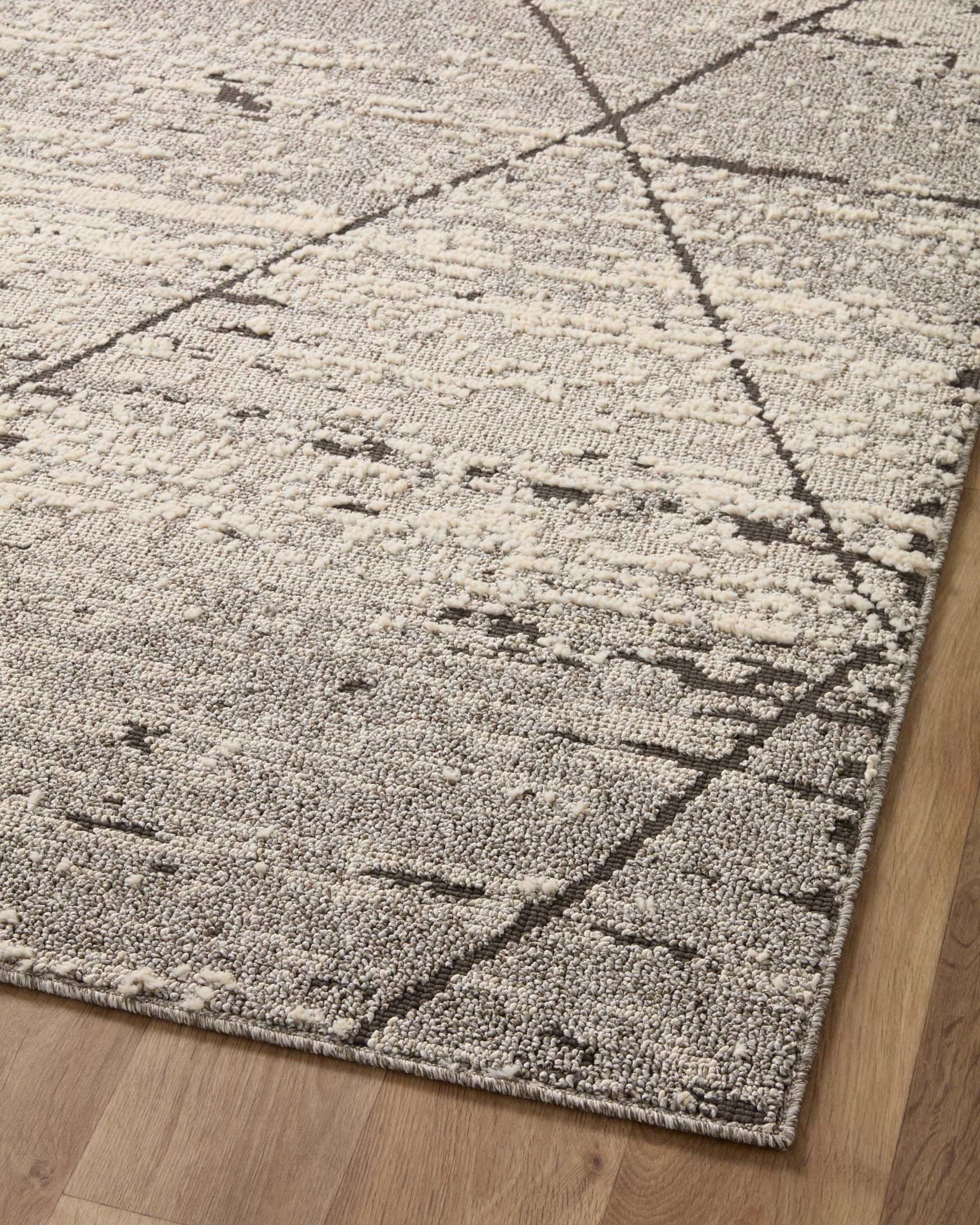 Loloi II Fabian Transitional Grey and Charcoal 7' 10" x 10' Area Rug - Image 7