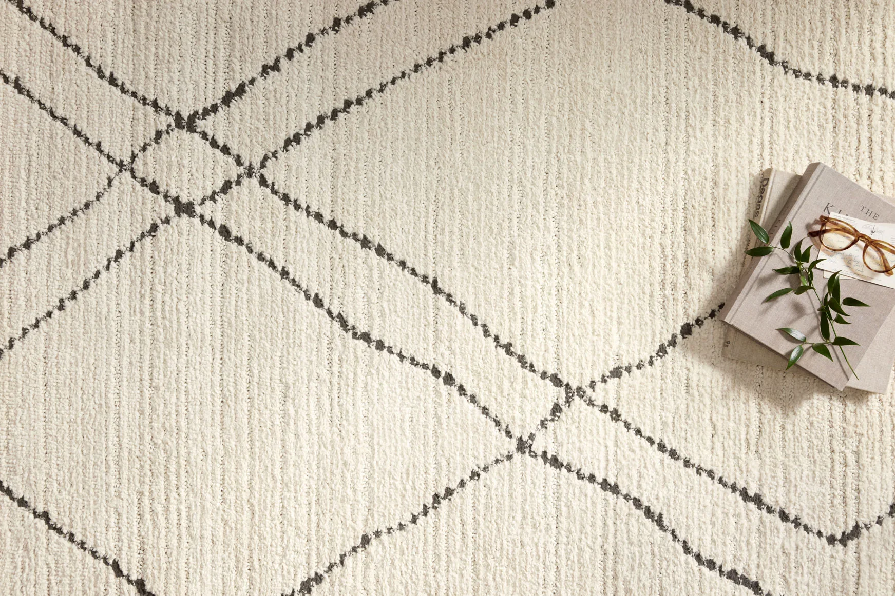 Loloi II Fabian Transitional Ivory and Charcoal 2' 7" x 10' Runner Rug - Image 3