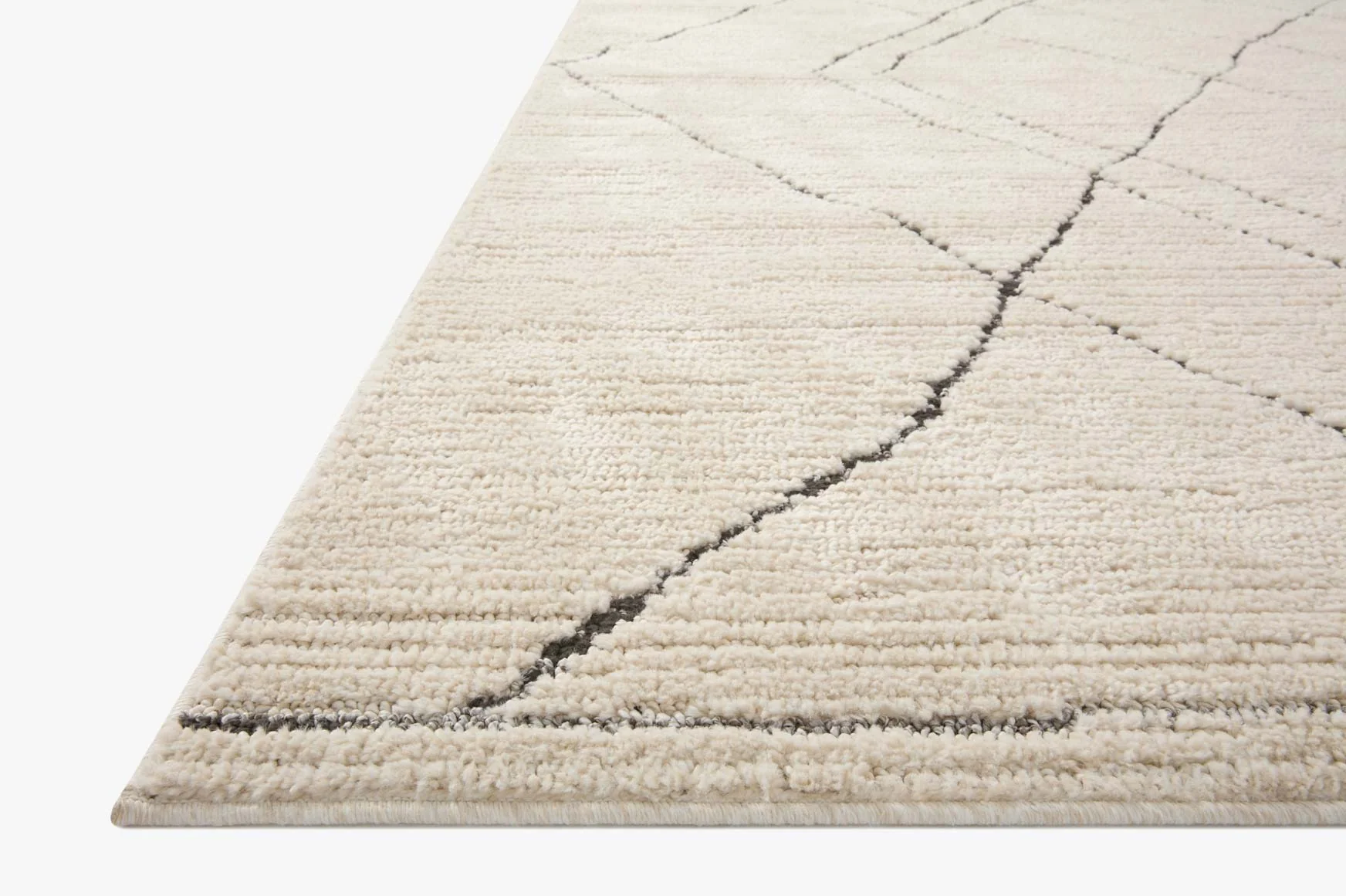 Loloi II Fabian Transitional Ivory and Charcoal 2' 7" x 4' Accent Rug - Image 4