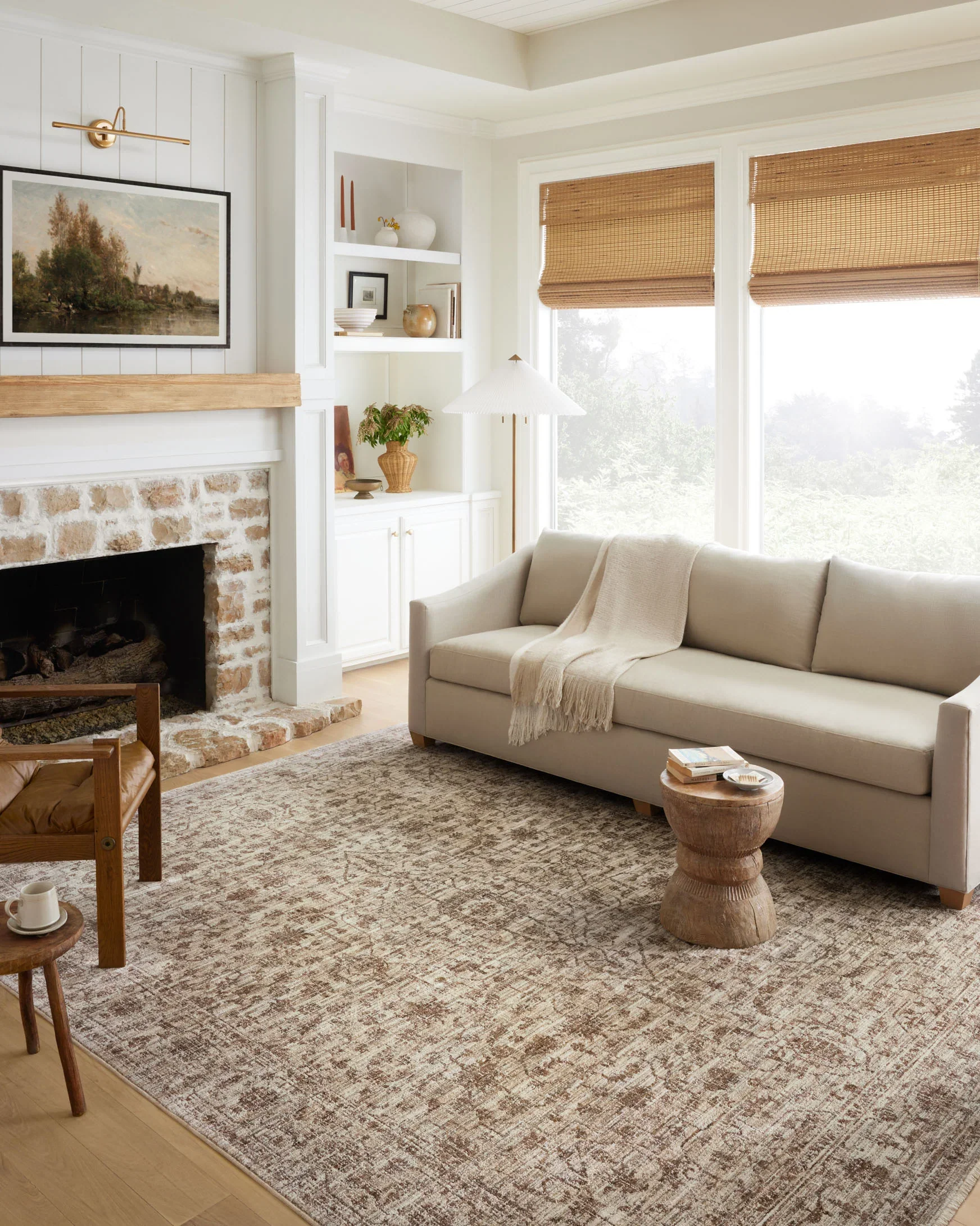 Loloi II Sorrento Traditional Bark and Natural 3' 11" x 3' 11" Round Accent Rug - Image 2