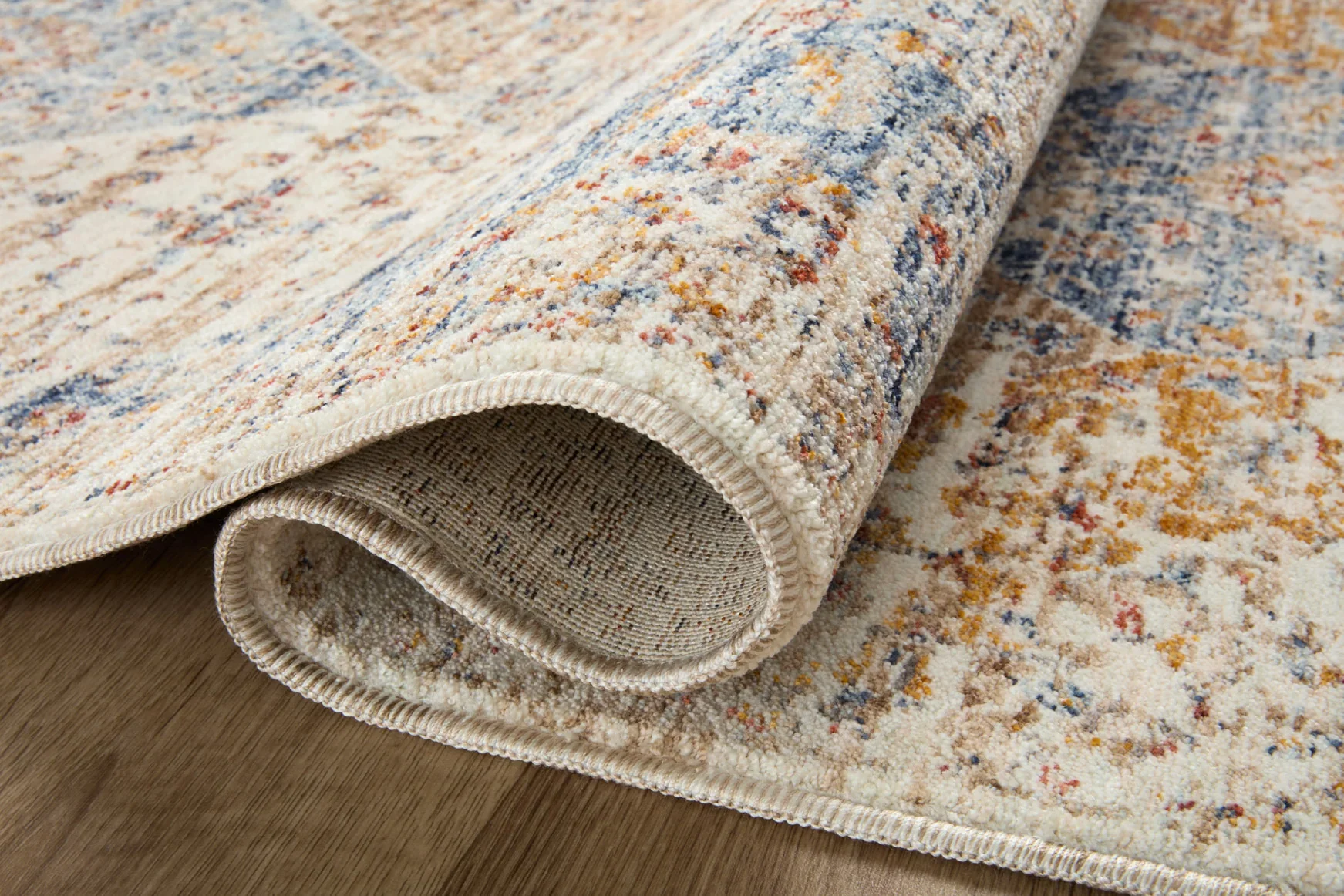 Loloi II Sorrento Traditional Ivory 6' 7" x 9' 10" Area Rug - Image 4