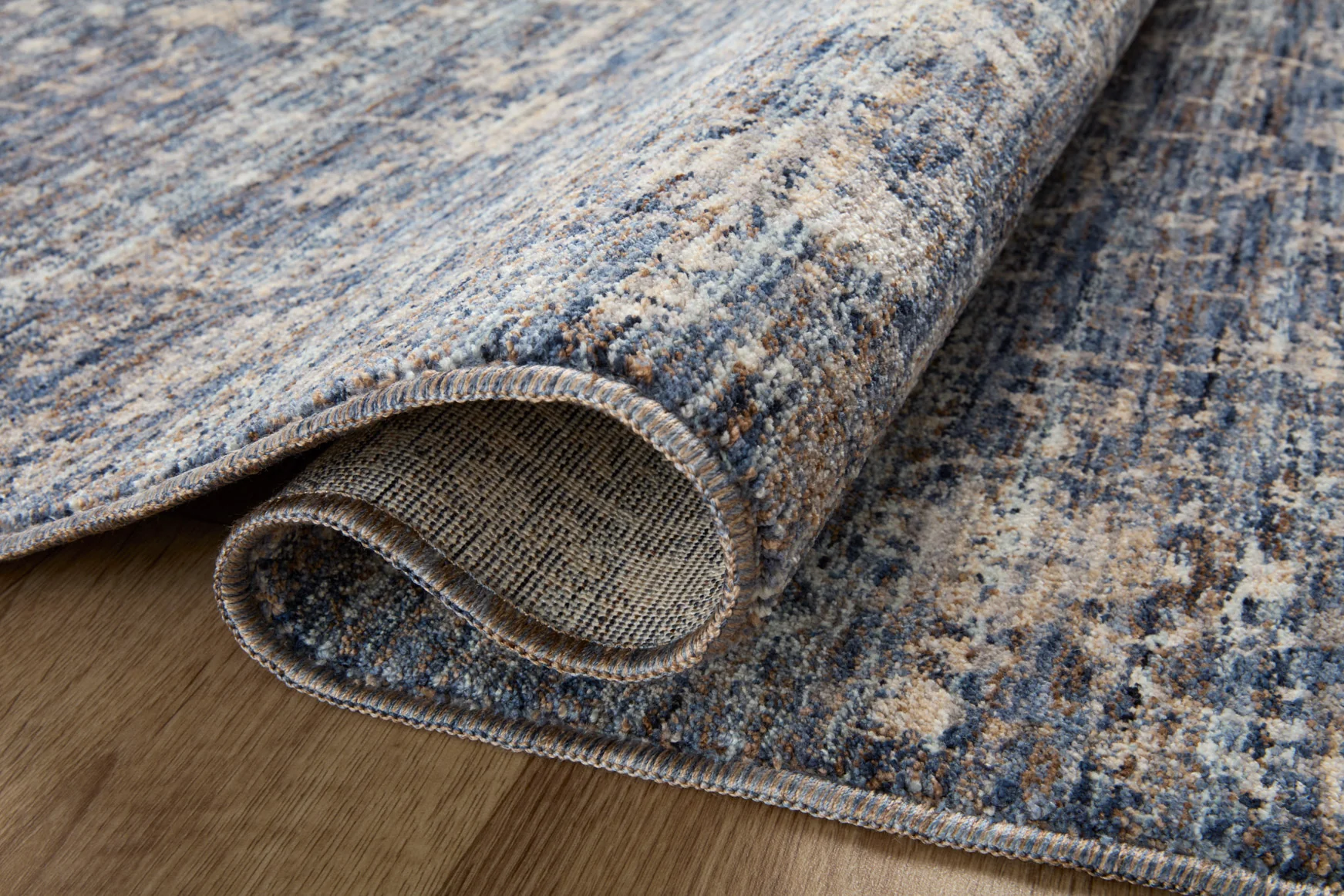 Loloi II Sorrento Traditional Midnight and Natural 3' 11" x 3' 11" Round Accent Rug - Image 4