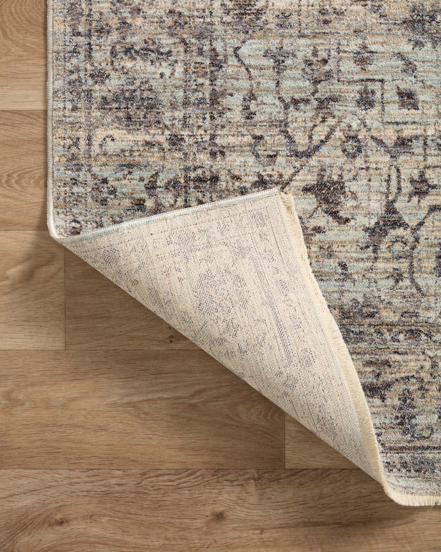 Loloi II Sorrento Traditional Mist and Charcoal 3' 11" x 5' 7" Accent Rug - Image 6