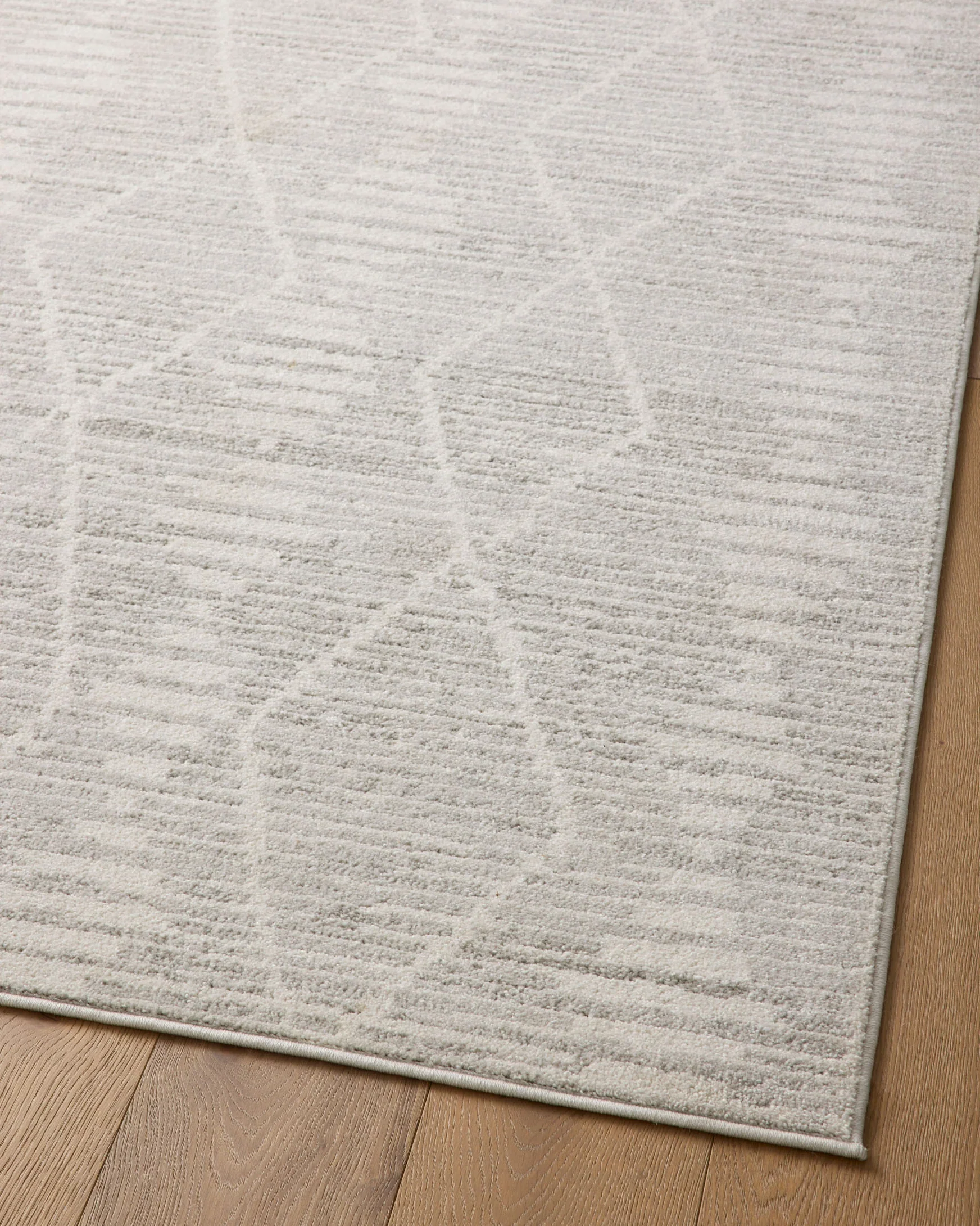 Loloi Kamala Transitional in Ivory and Silver 2' 7" x 12' Runner Rug (KAM-02) - Image 7