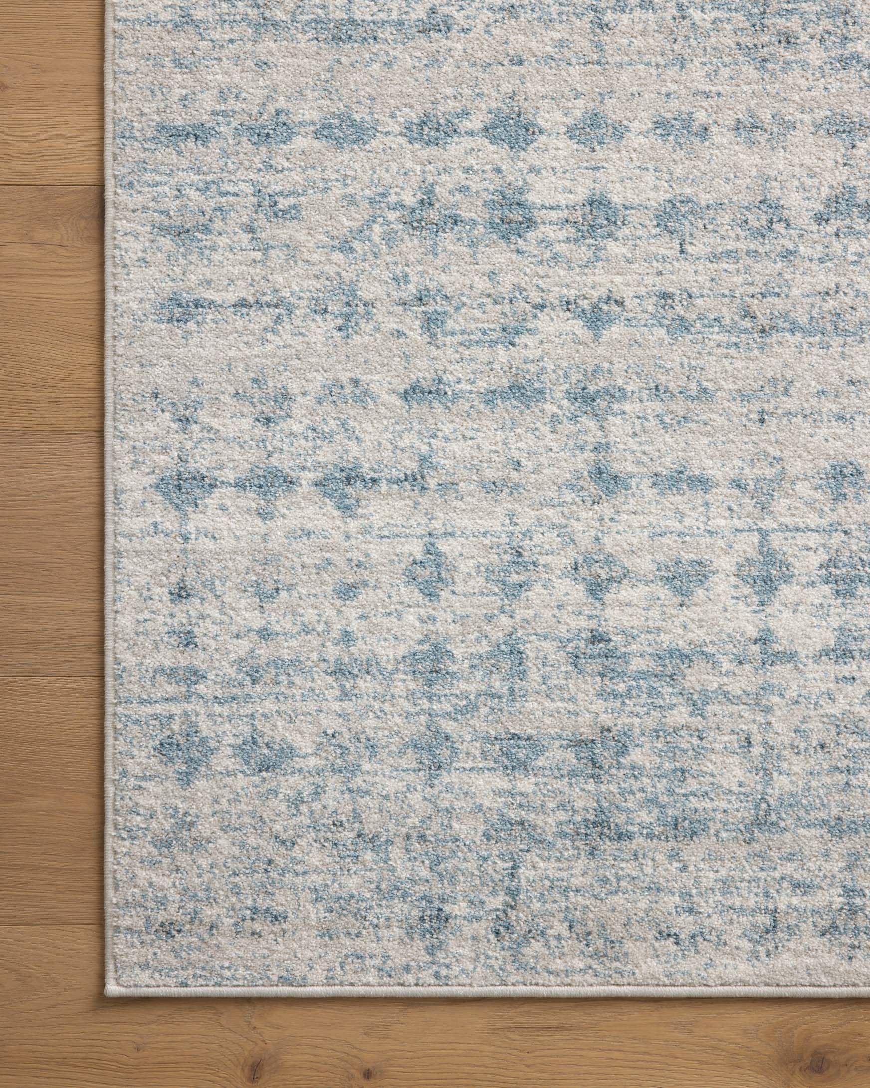 Loloi Kamala Transitional in Sky and Dove 7'10" x 10' Area Rug (KAM-04) - Image 5