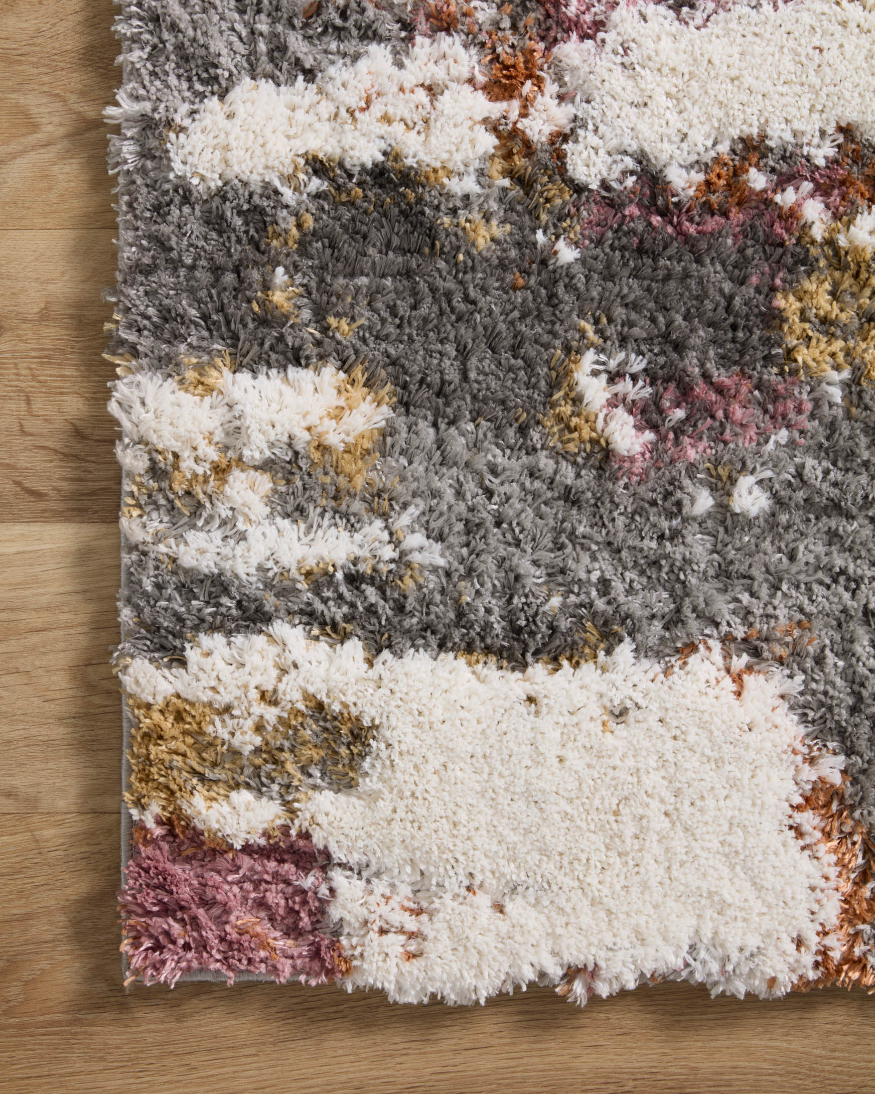 Loloi Levitt Shags in Grey 2' 7" x 7' 6" Runner Rug (LEV-04) - Image 5