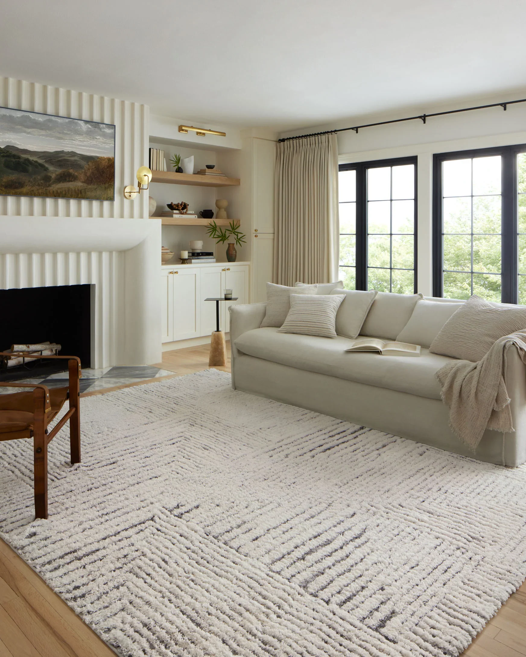 Loloi Levitt Shags in Ivory and Grey 5' 3" x 7' 6" Area Rug (LEV-02) - Image 2