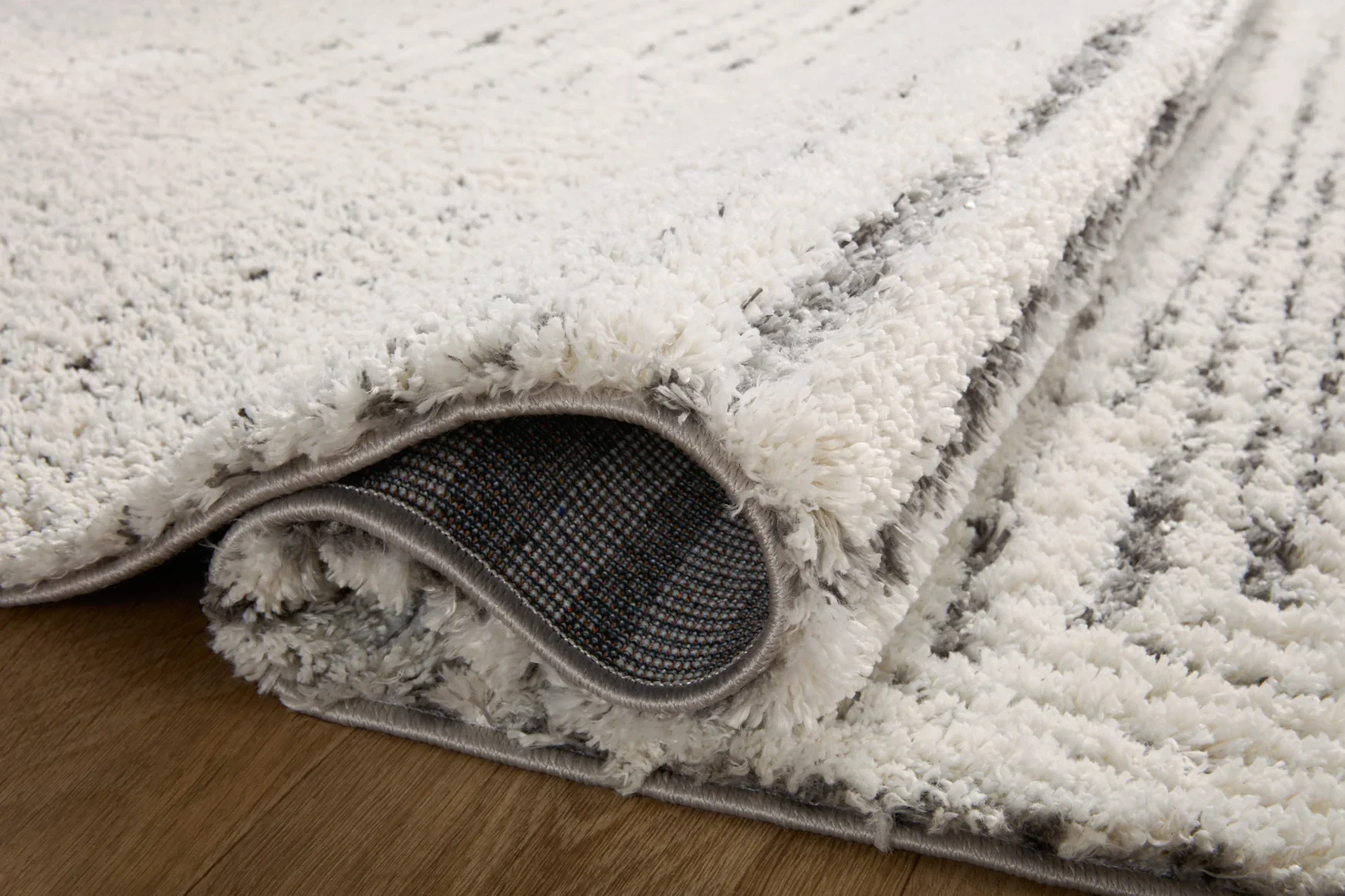 Loloi Levitt Shags in Ivory and Grey 7'10" x 10' Area Rug (LEV-02) - Image 5