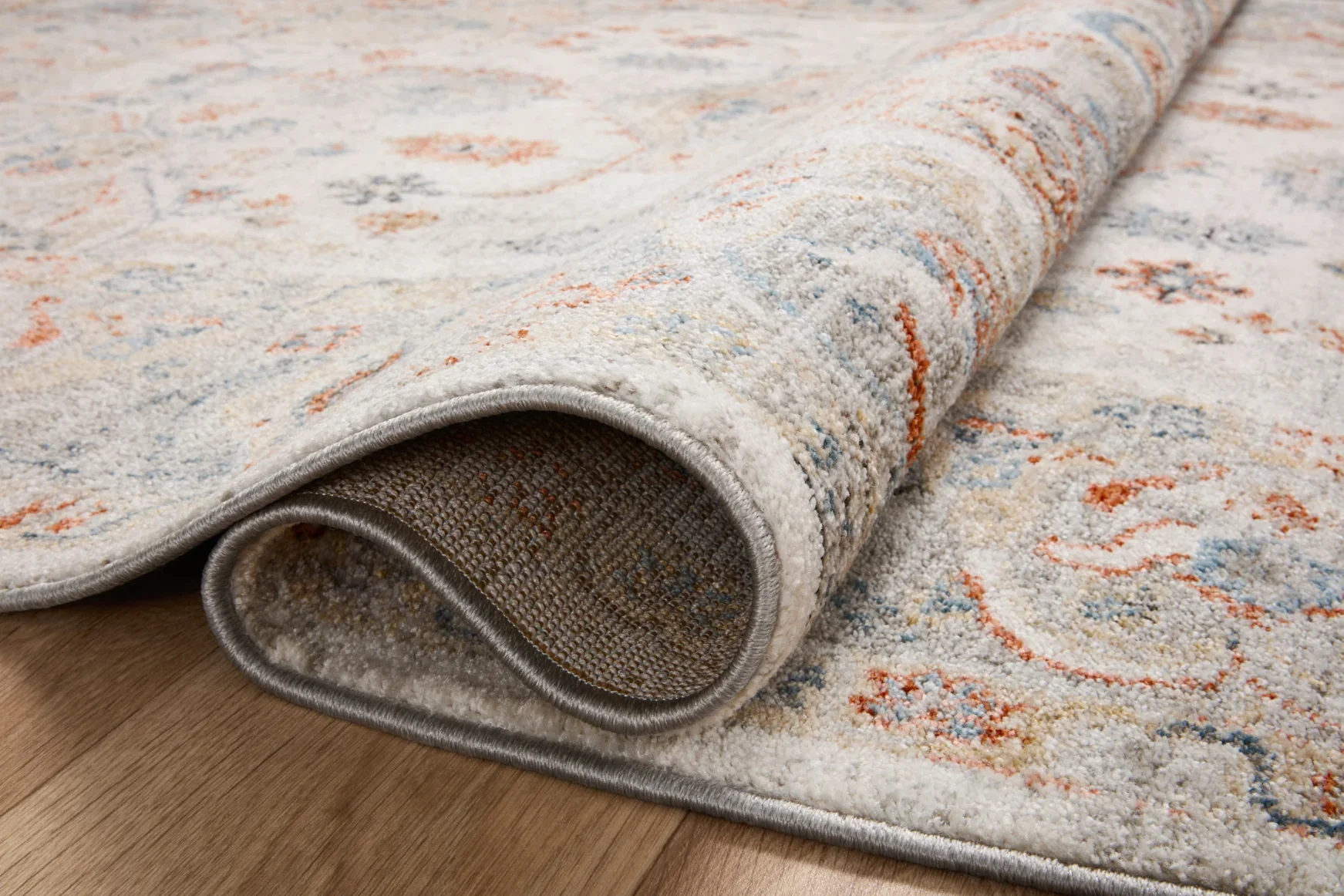 Loloi Odette Traditional in Ivory 5' 3" x 5' 3" Round Accent Rug (ODT-09) - Image 4