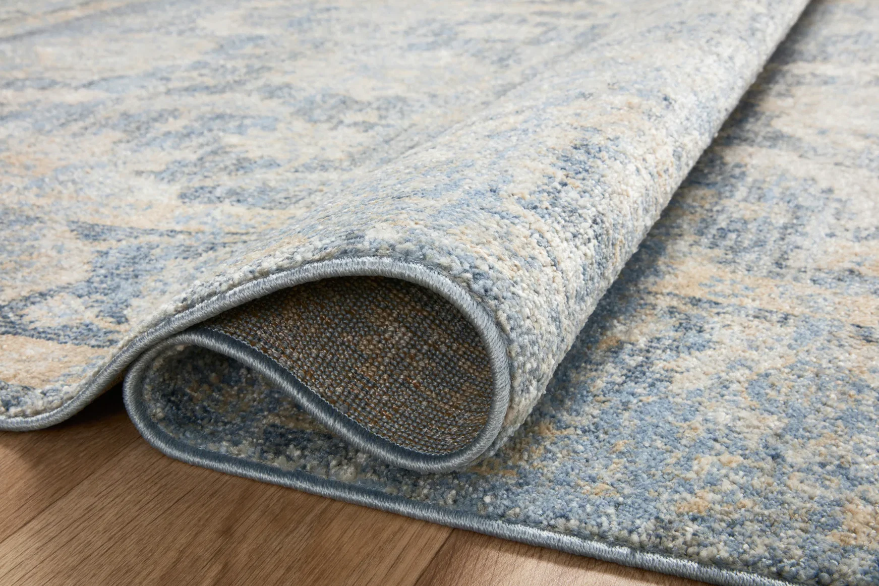 Loloi Odette Traditional in Sky and Beige 7'10" x 10' Area Rug (ODT-03) - Image 4