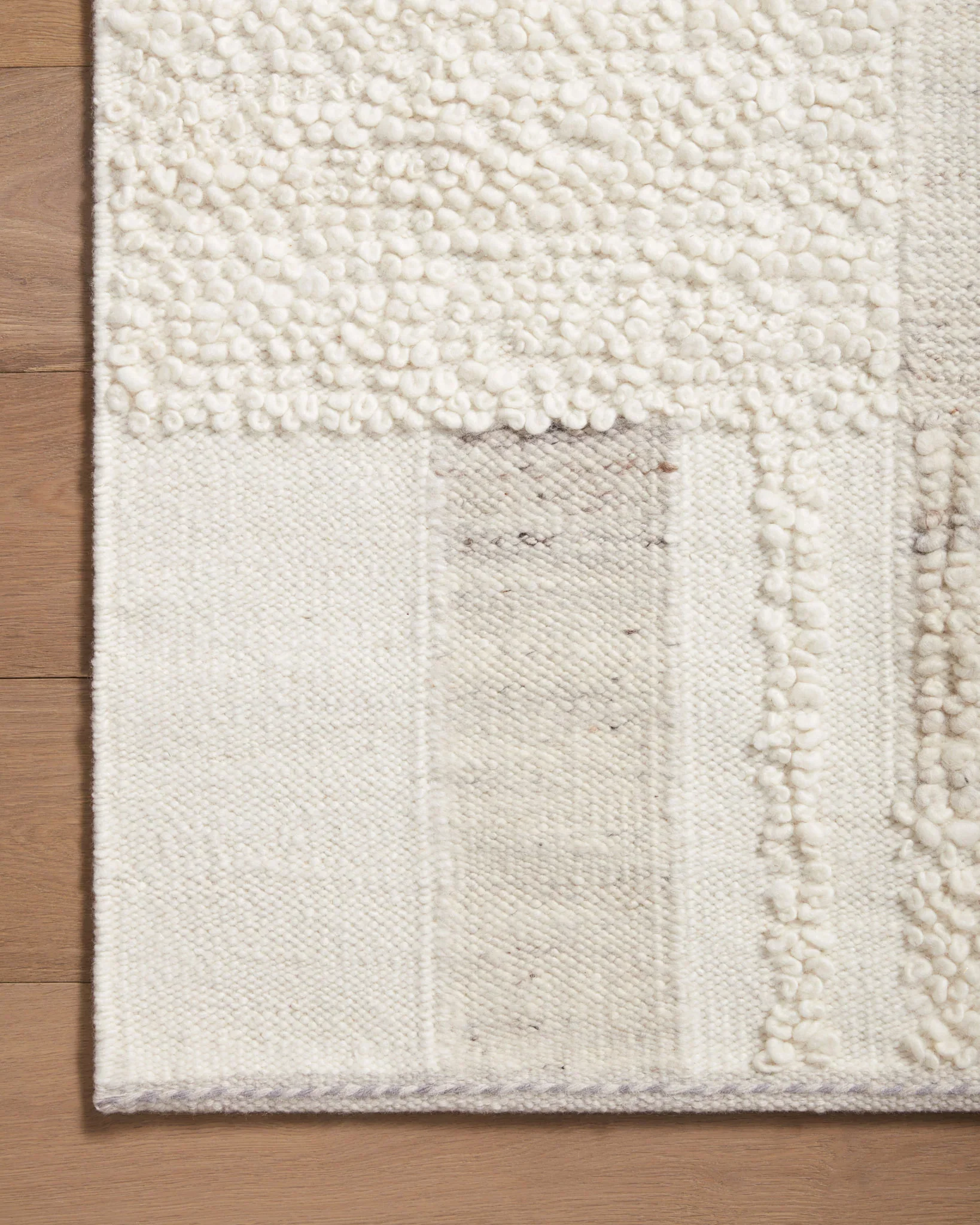 Loloi Runner Rug 2' 6" x 8' 6" in Ivory and Pebble (MAN-01) - Image 6