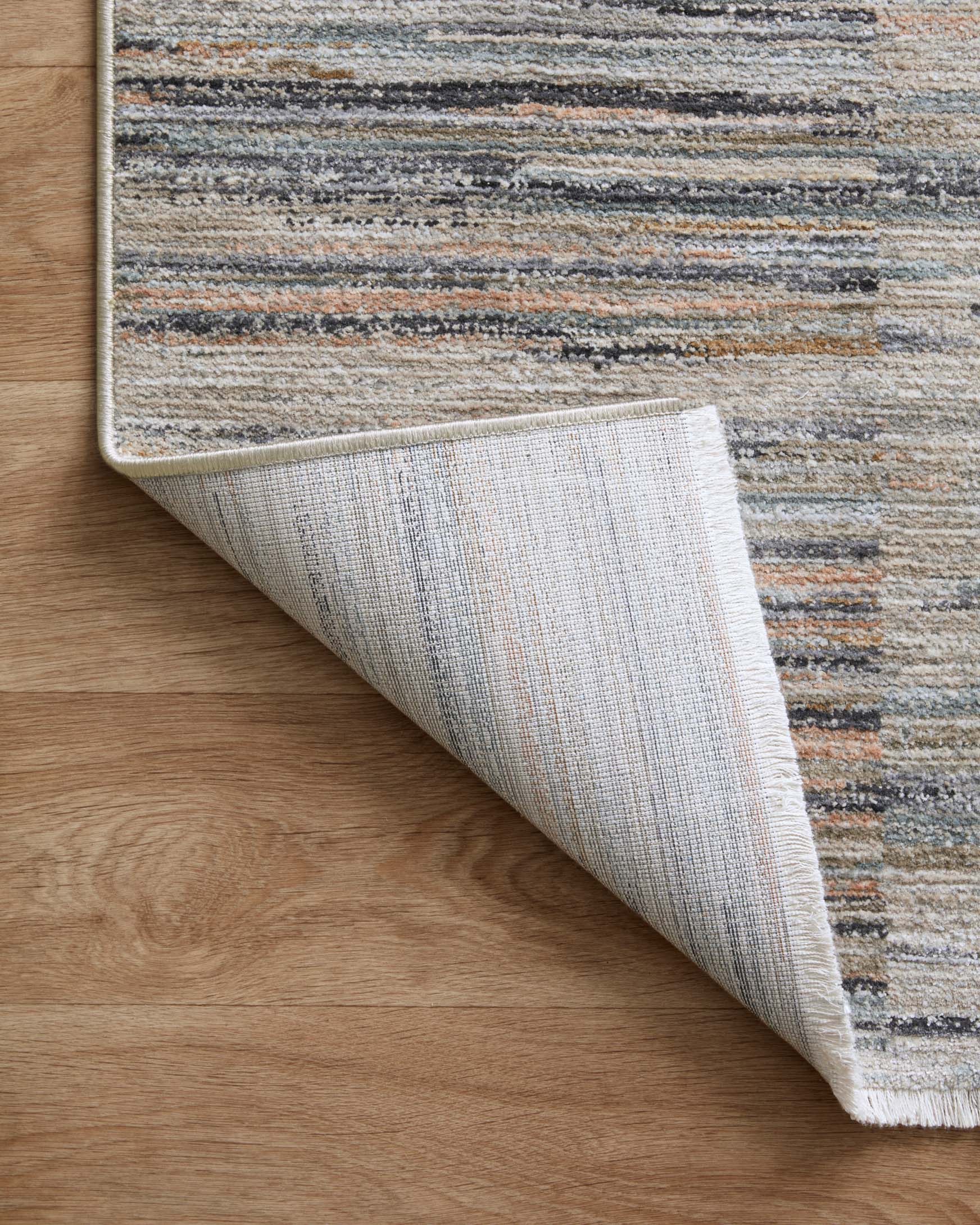 Loloi Soho Contemporary Dove 3' 6" x 5' 6" Accent Rug - Image 7