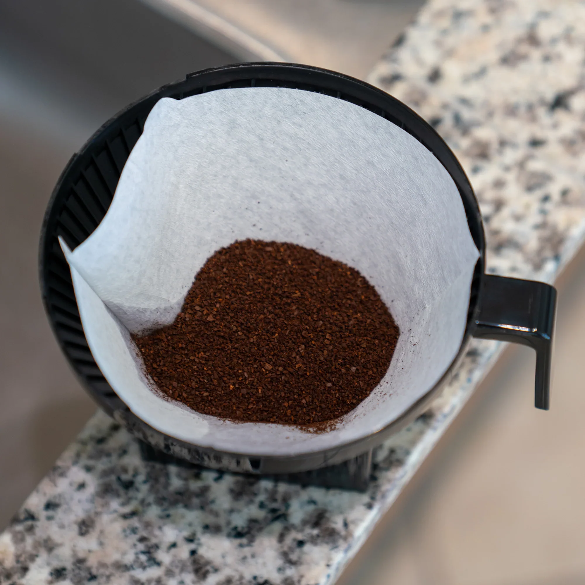 Moccamaster #4 Filters 1 L & 1.25 L Brewers Box with 100 filters (85022) - Image 4