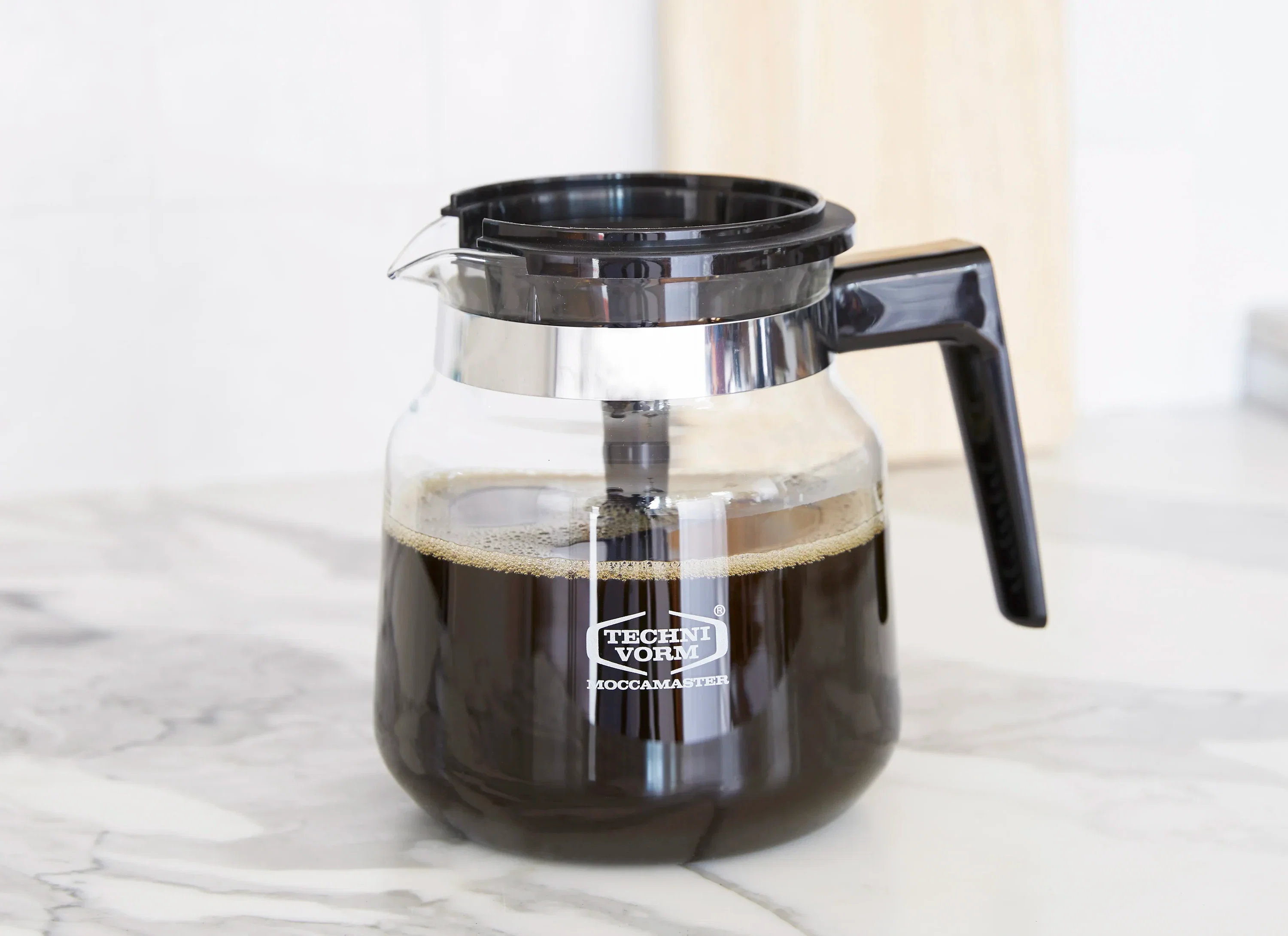 Moccamaster Glass Carafe for KB Models 1.25 L, 40 Oz, 10-Cups (59835) - Image 2