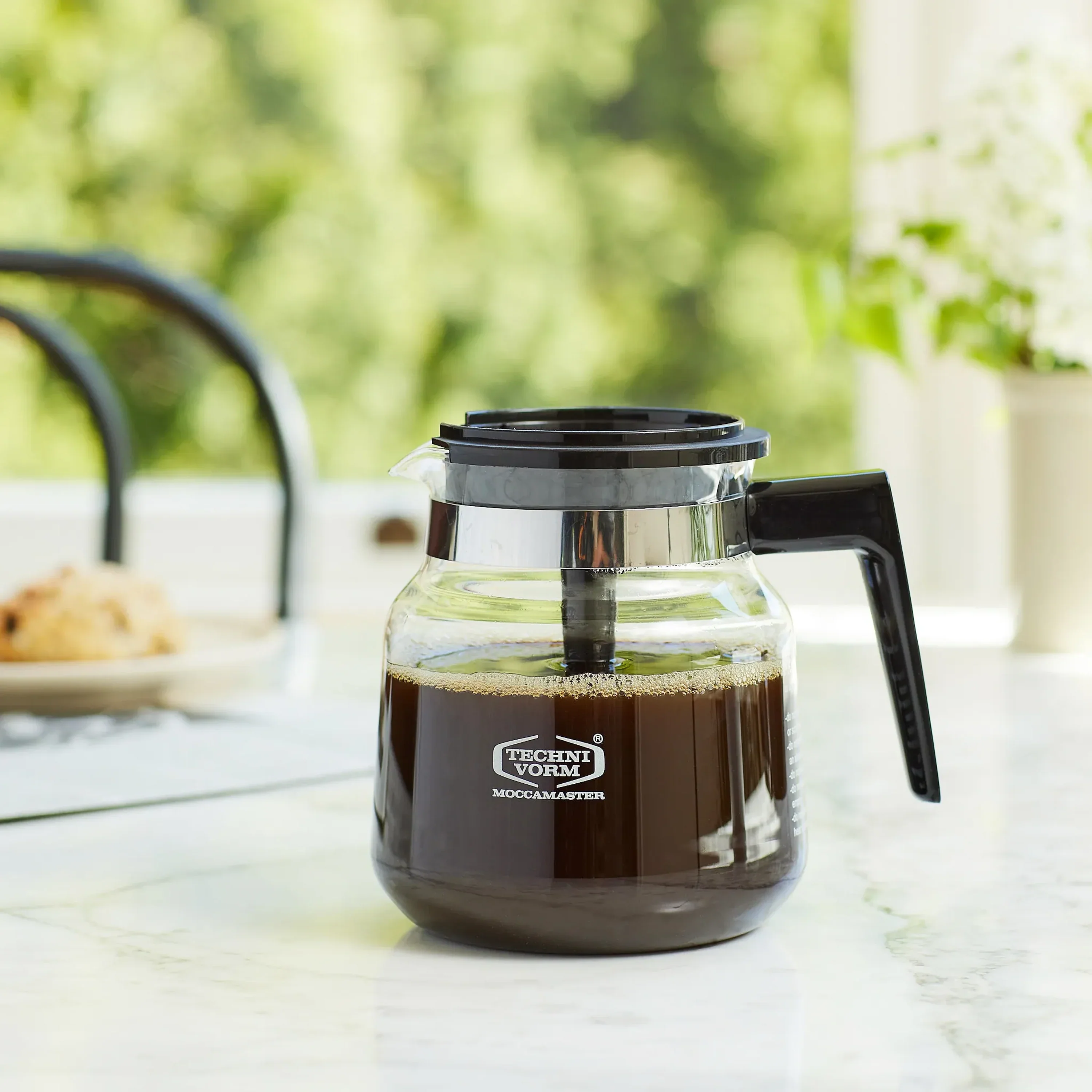 Moccamaster Glass Carafe for KB Models 1.25 L, 40 Oz, 10-Cups (59835) - Image 3