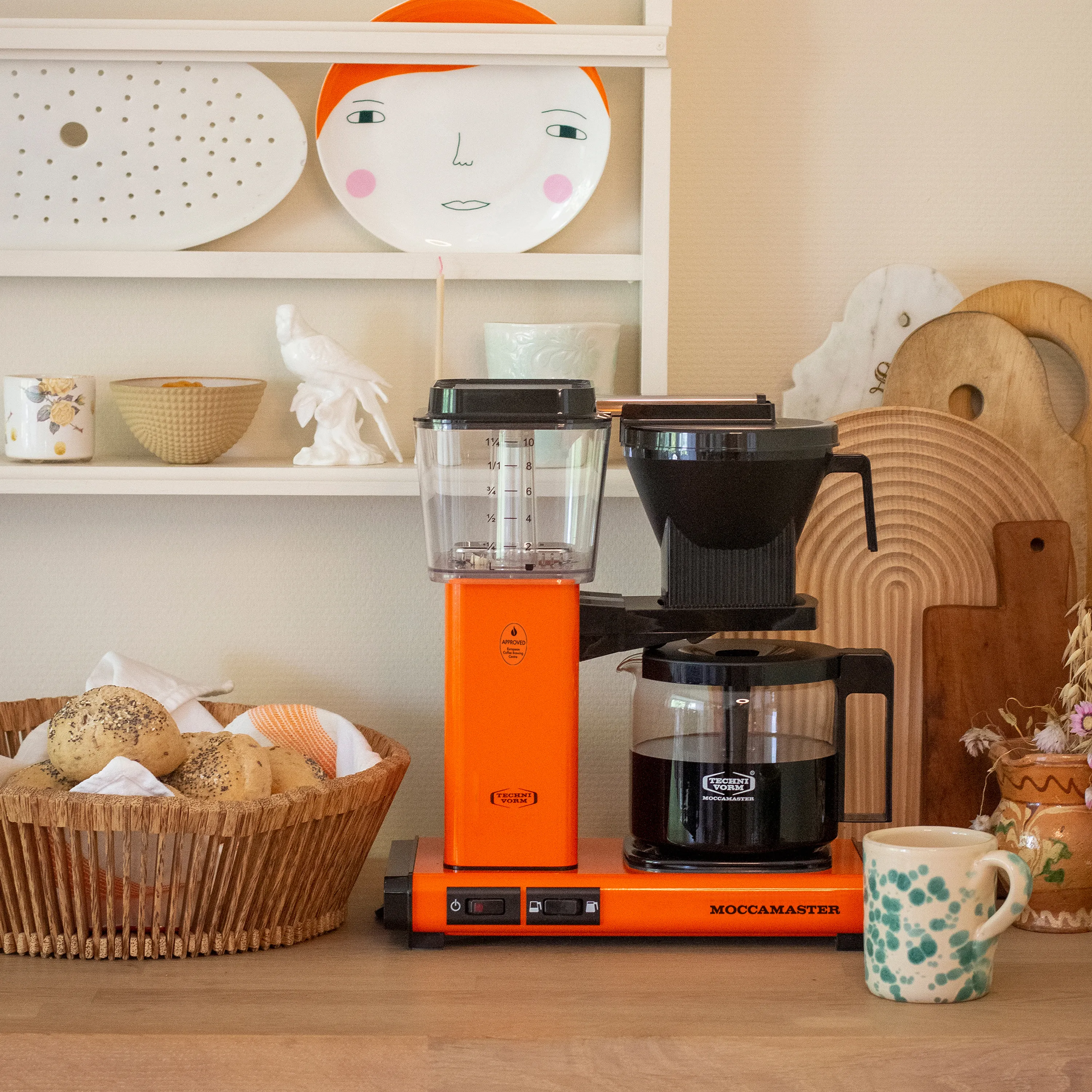 Moccamaster KBGV Select Glass Carafe 10-Cup Coffee Maker in Orange with Volume Selector Switch, Automatic Drip-Stop & Auto-off 100 minutes, 40 Ounce, 1.25L (53947) - Image 2