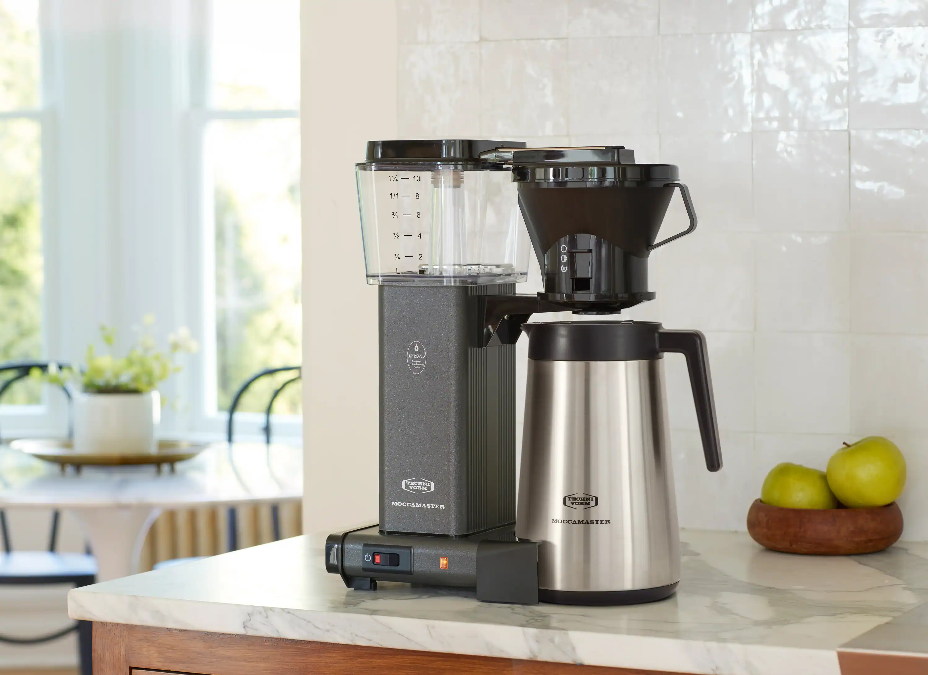 Moccamaster KBT Thermal Carafe 10-Cup Coffee Maker in Stone Grey with Manual Adjust Drip-Stop, 40 Ounce, 1.25L (79115) - Image 3