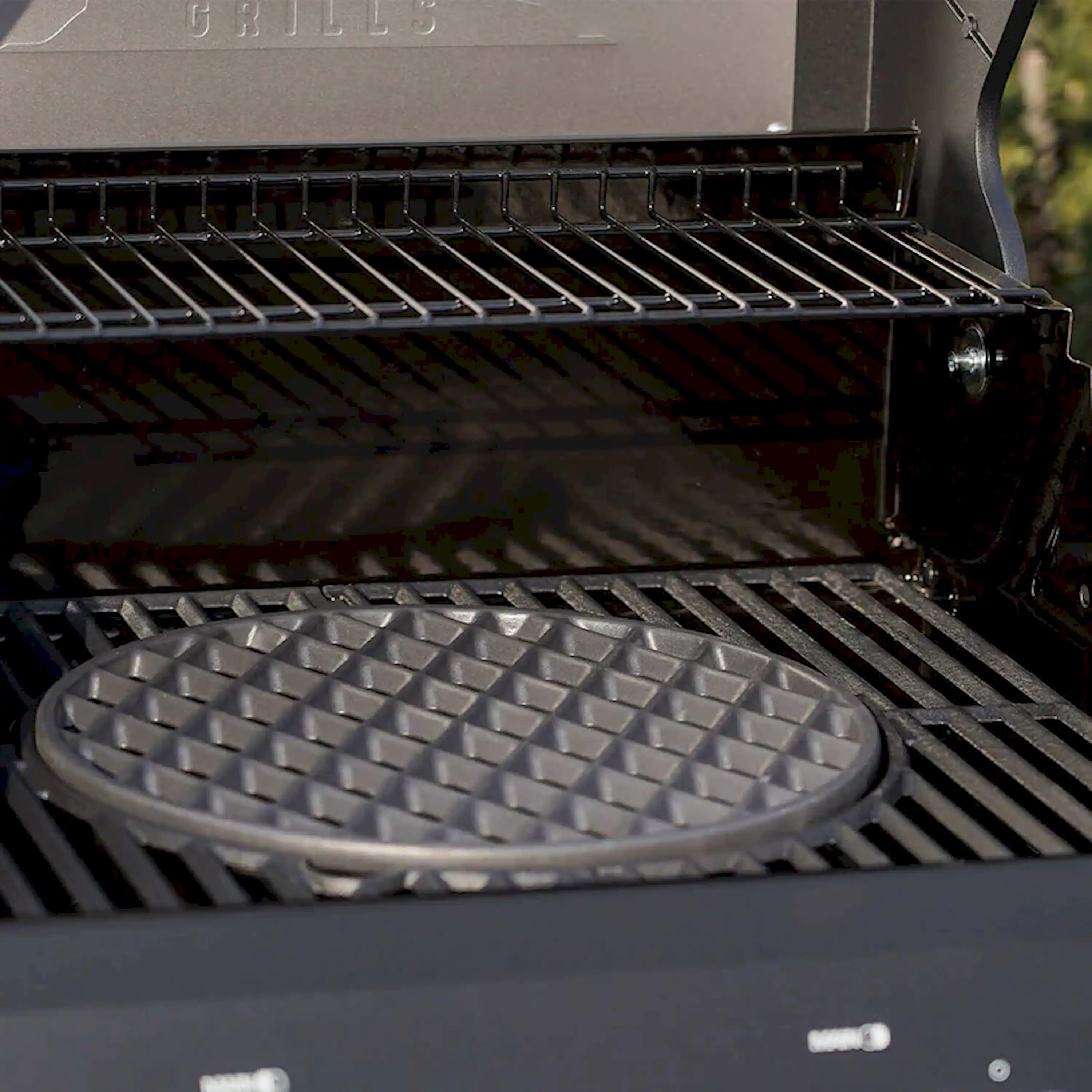 Monument Cast Iron Grill Grate (A105) - Image 4