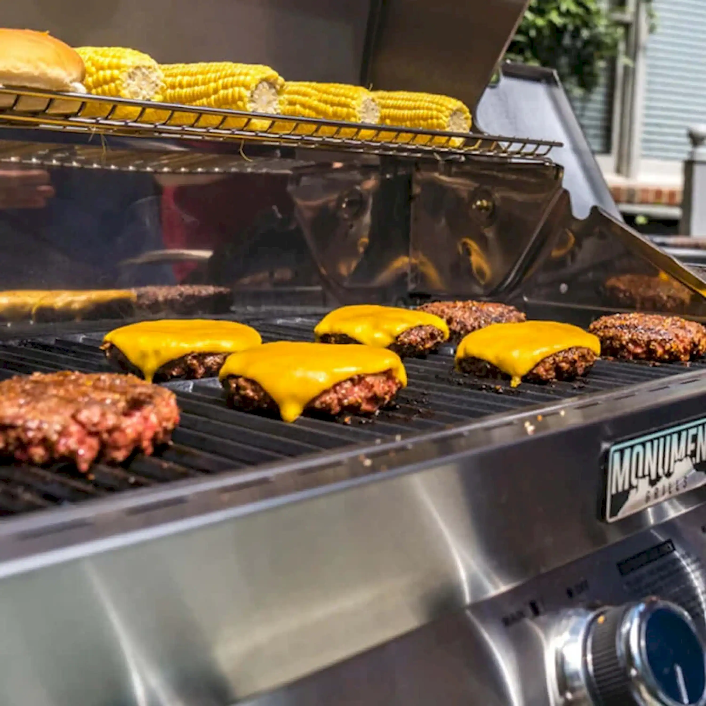 Monument Classic Infrared Propane Gas Grill in Stainless Steel with 4 Burners & 2 Side Burners (24367) - Image 5