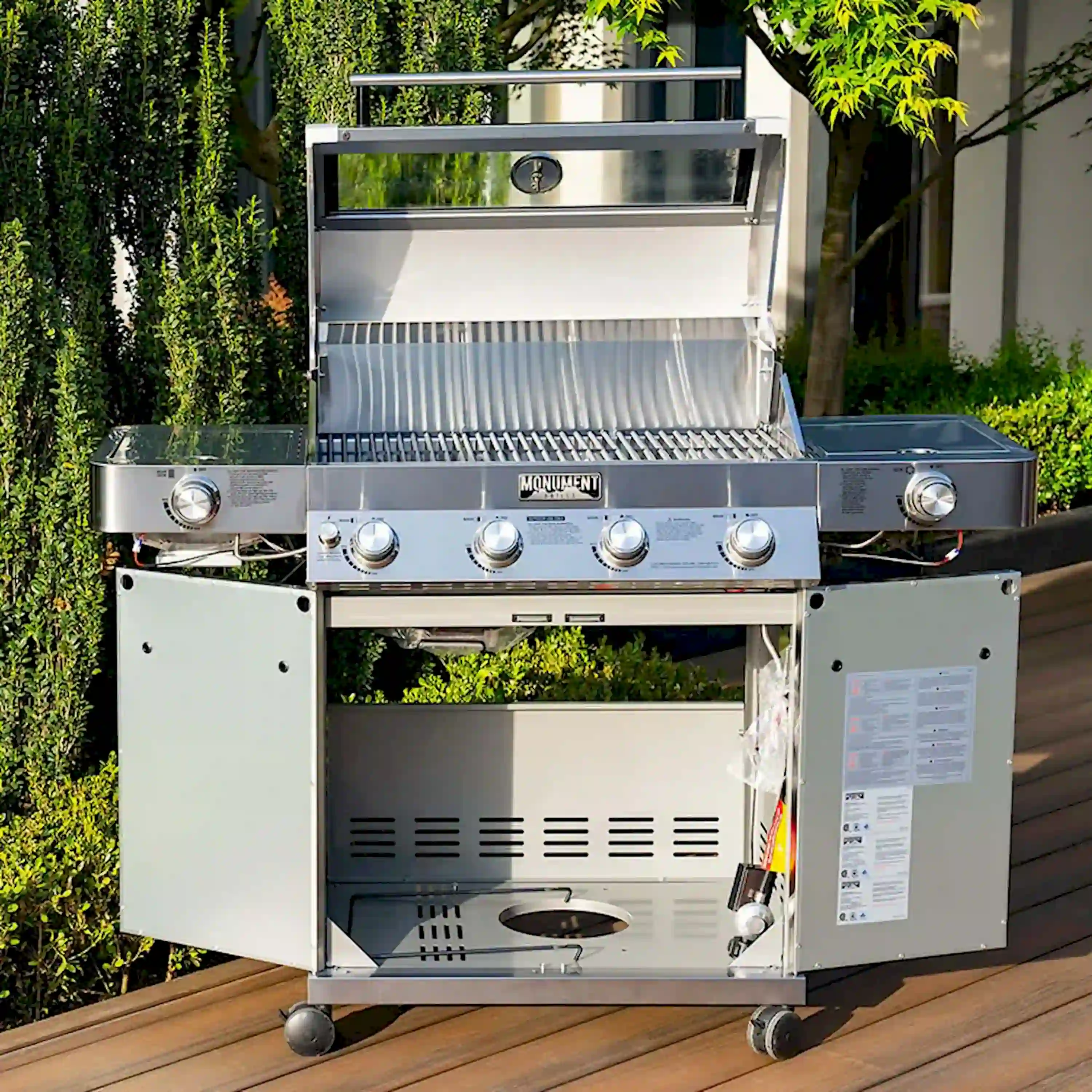 Monument Classic Infrared Propane Gas Grill in Stainless Steel with 4 Burners (35633) - Image 3